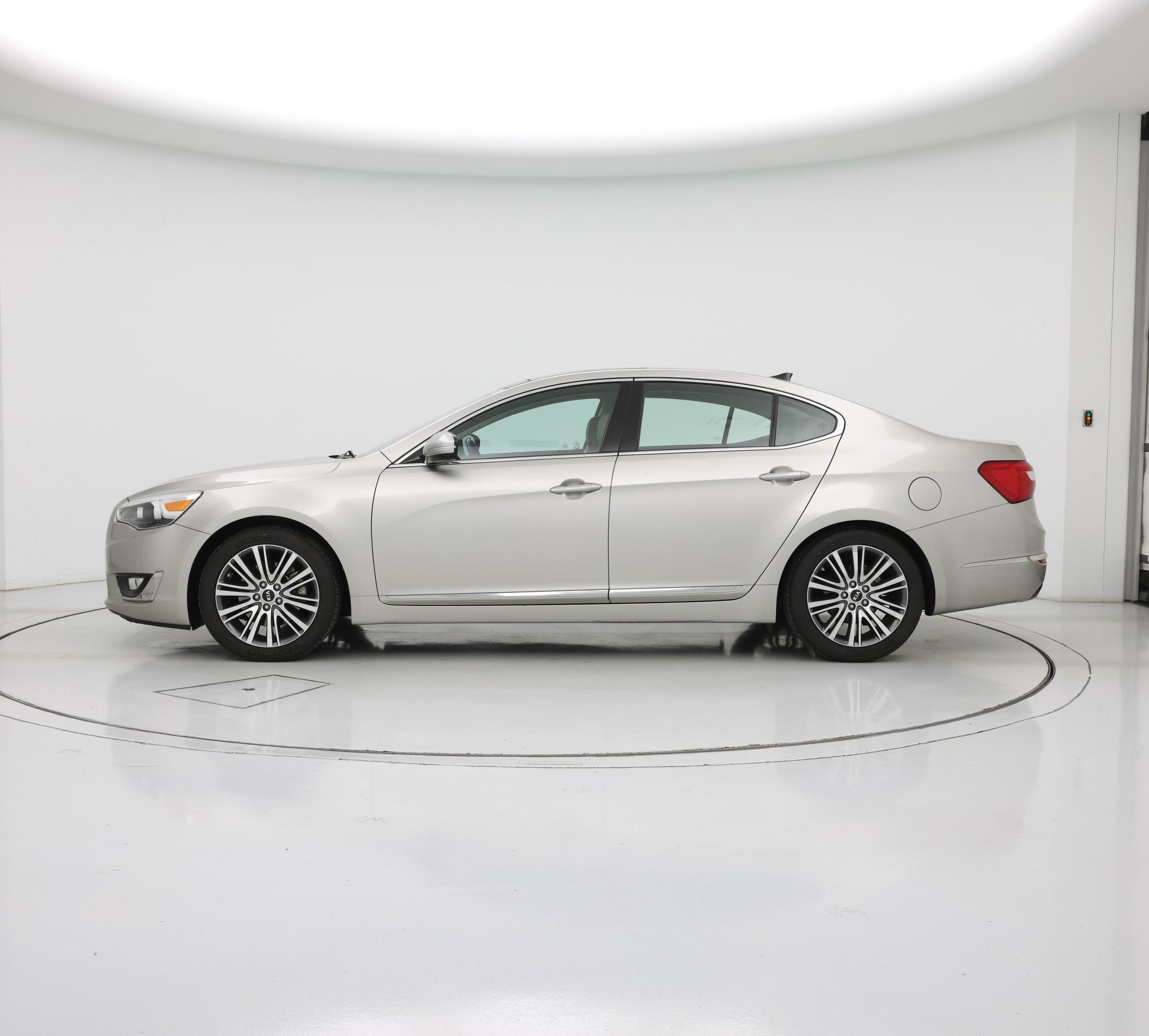 Thumbnail: 2014 Kia Cadenza - 3