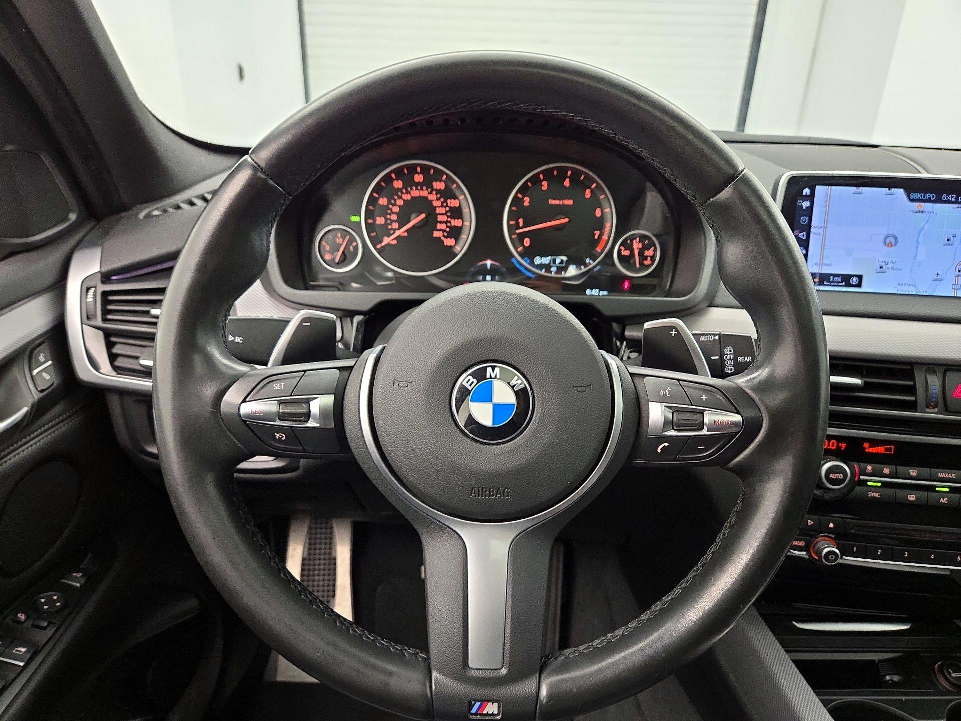 Thumbnail: 2018 BMW X5 - 10