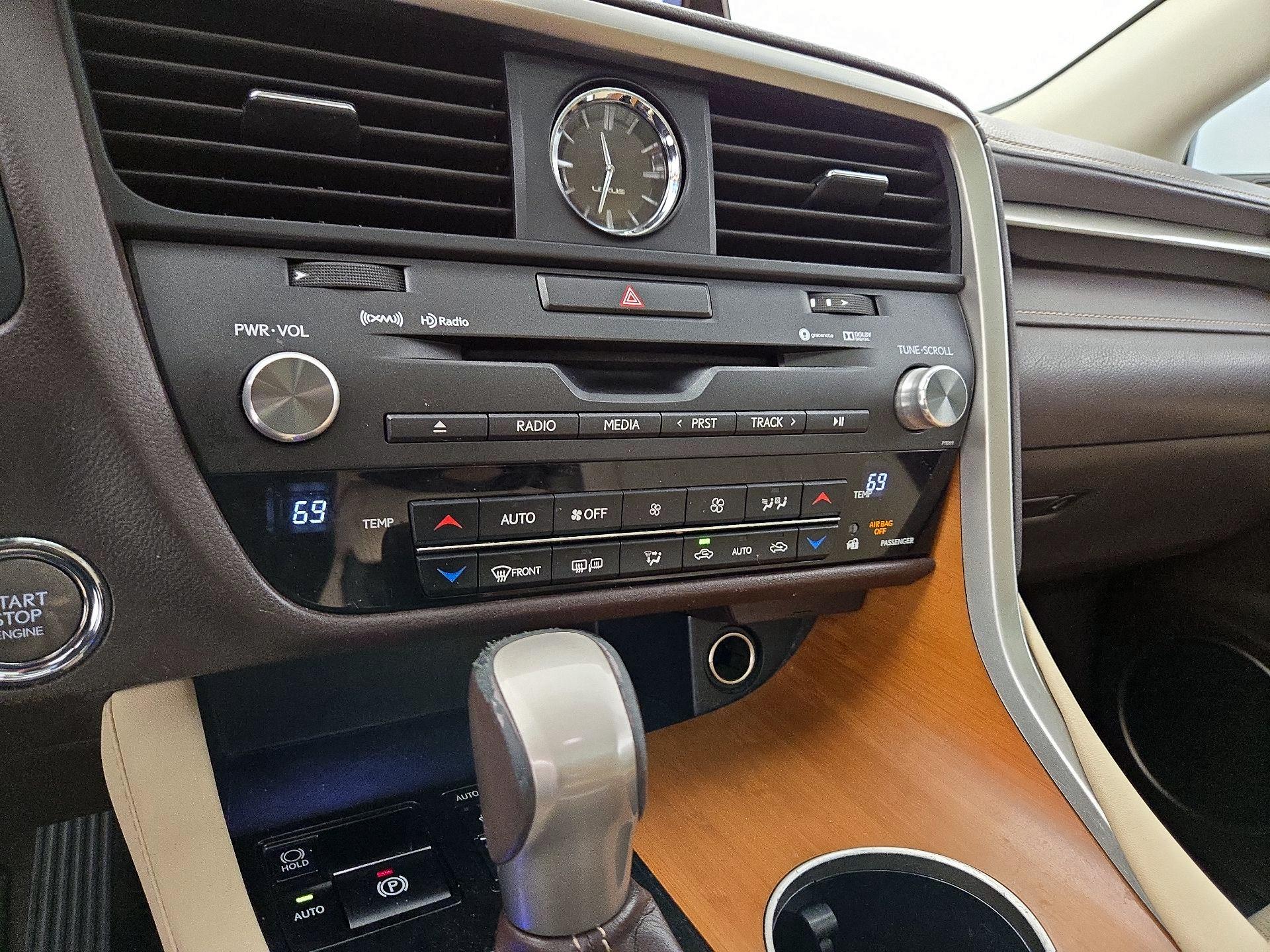 Thumbnail: 2016 Lexus RX - 17