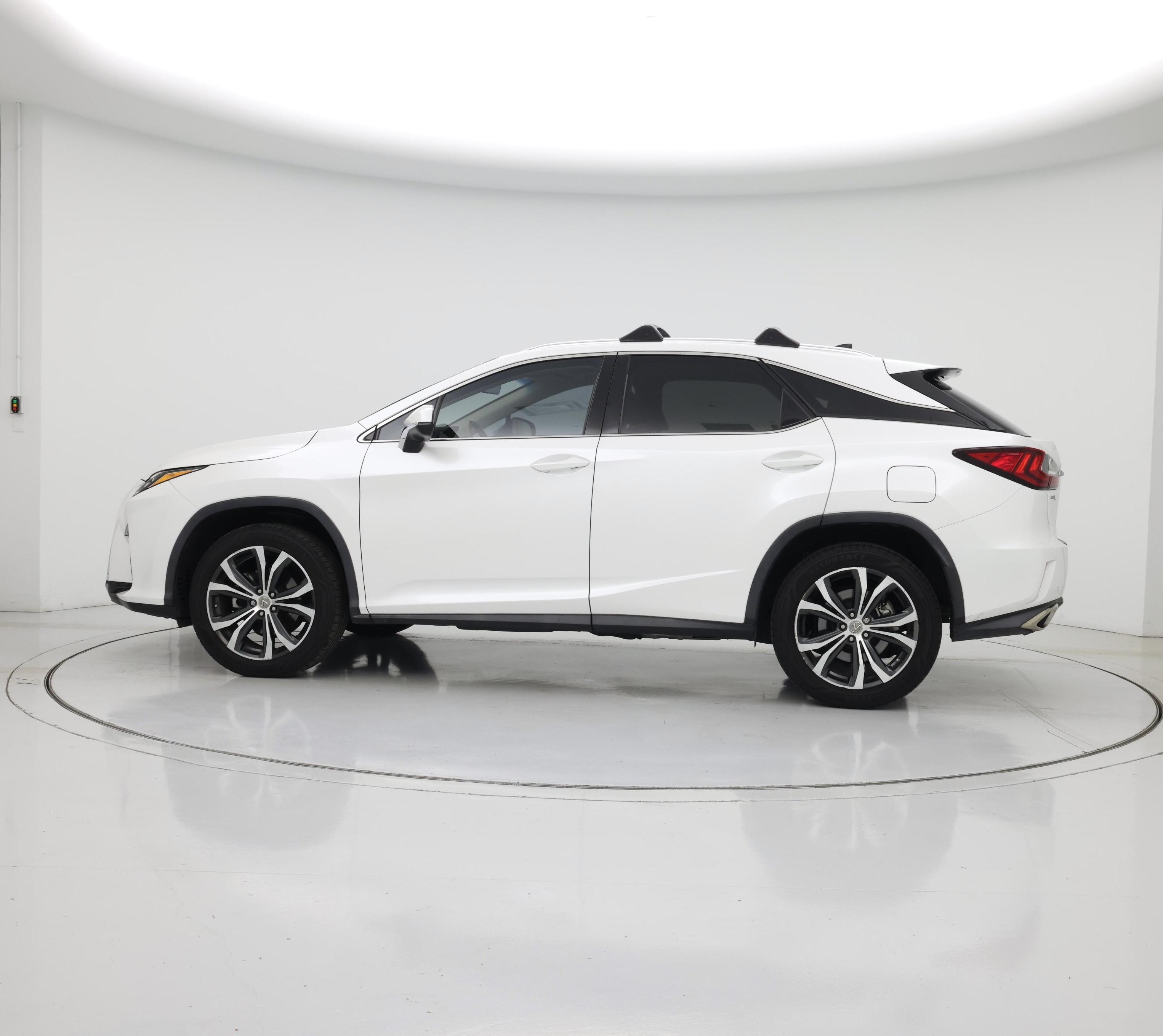 Thumbnail: 2016 Lexus RX - 2