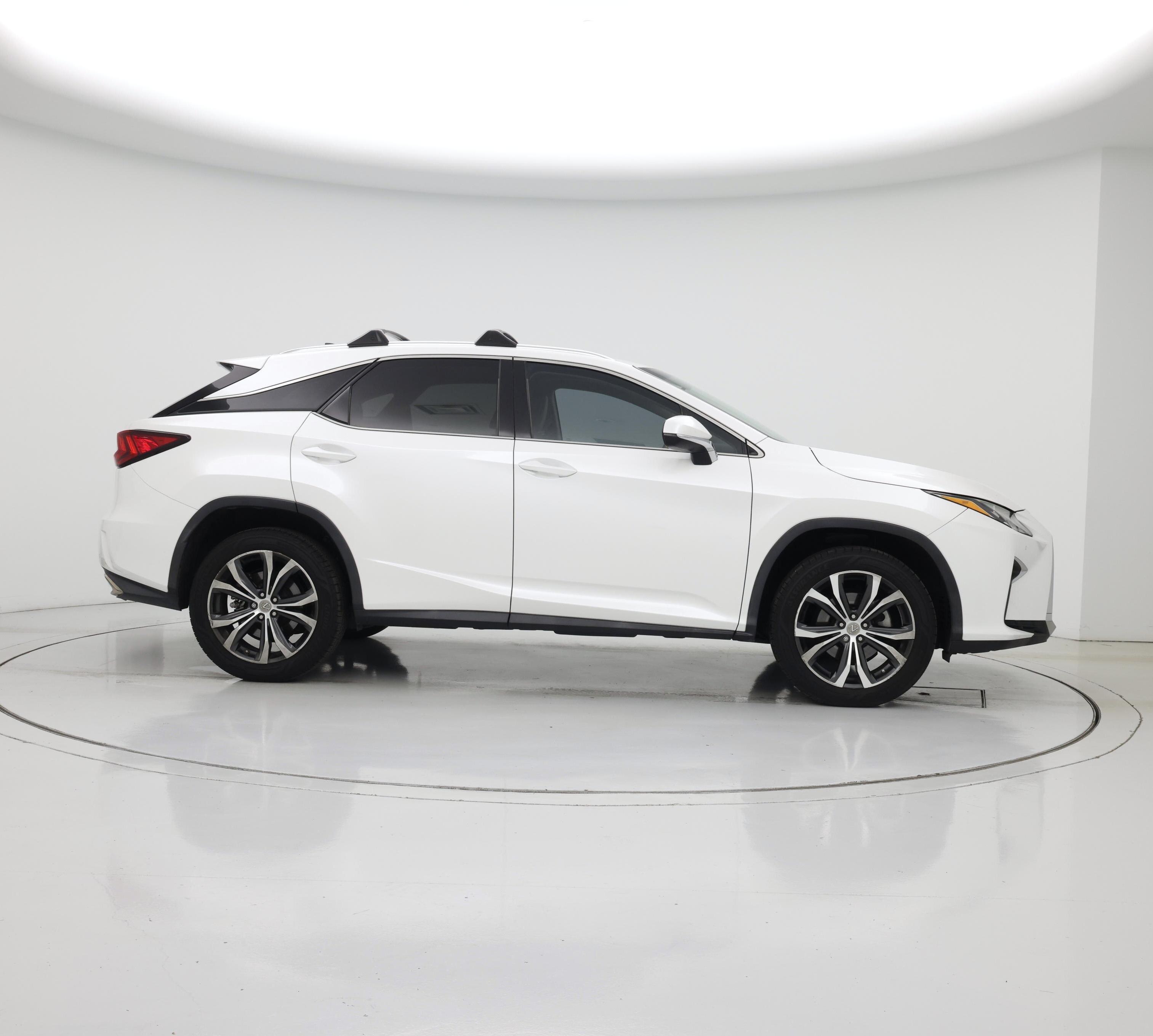 Thumbnail: 2016 Lexus RX - 8