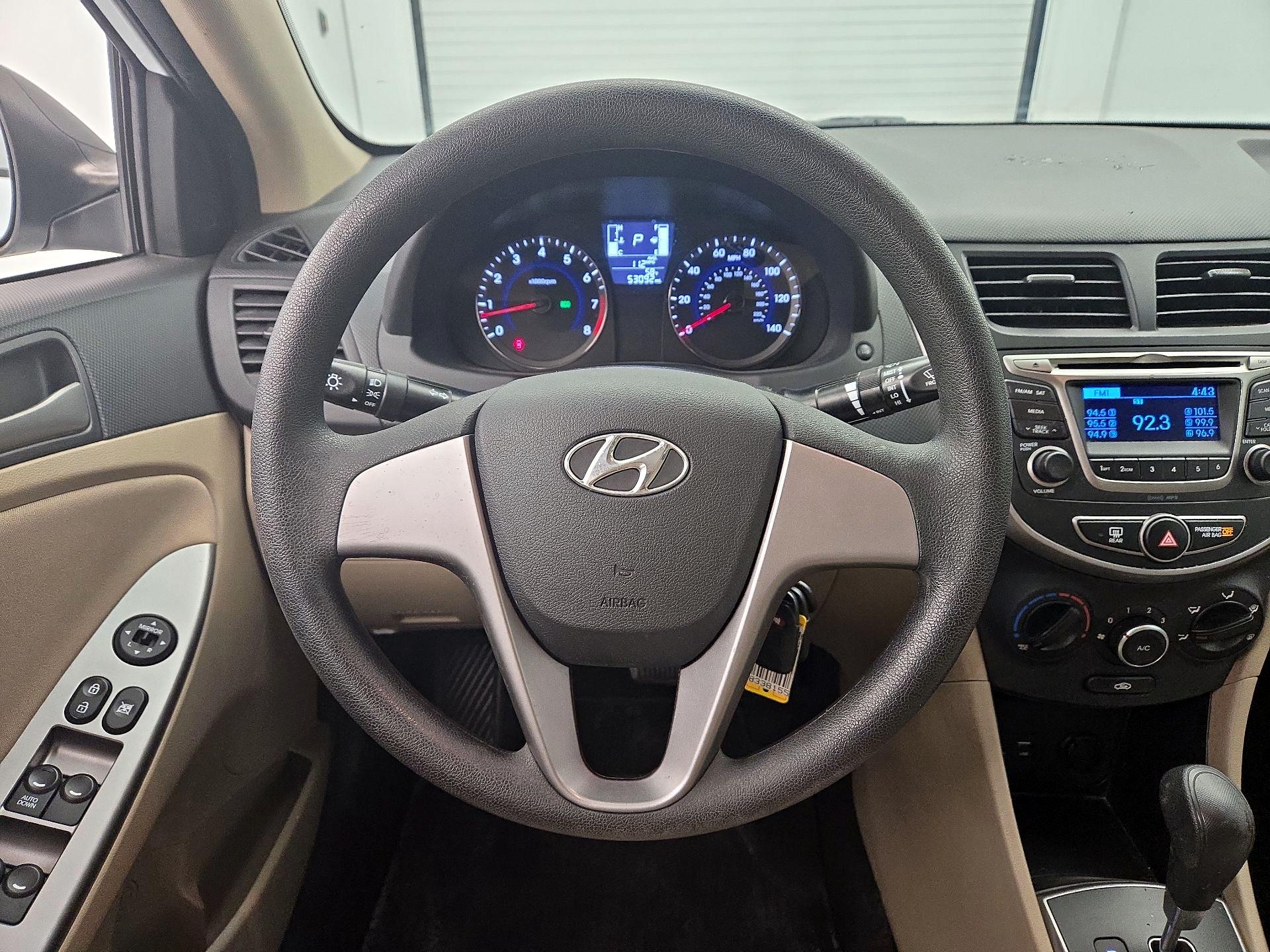 Thumbnail: 2016 Hyundai Accent - 10