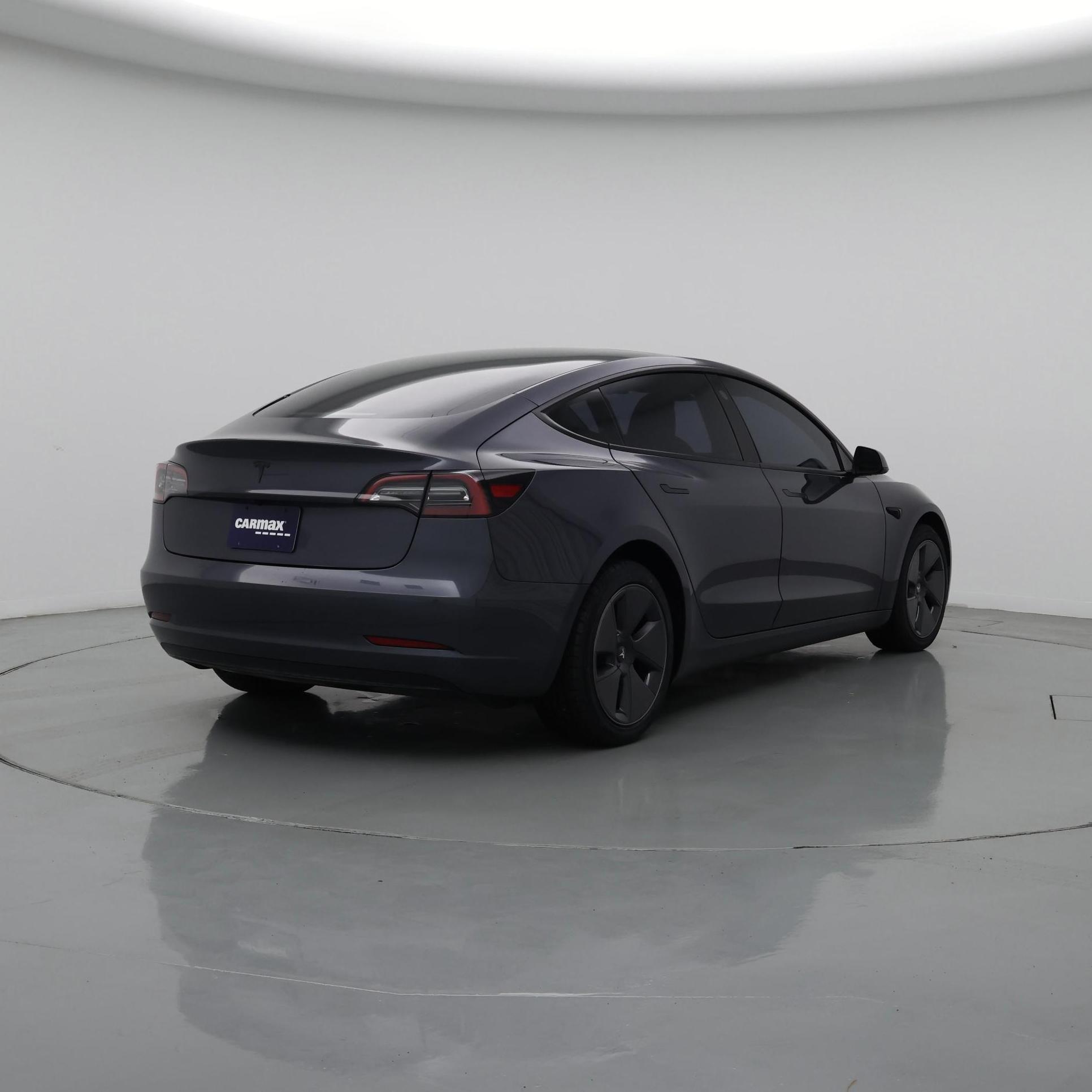 Thumbnail: 2023 Tesla Model 3 - 8