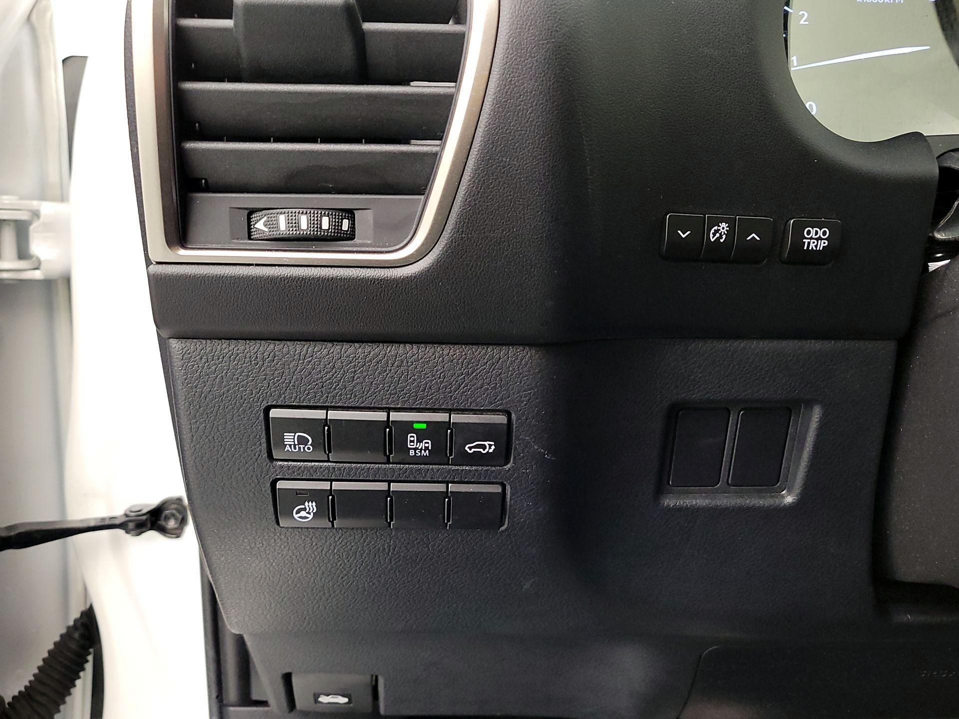 Thumbnail: 2020 Lexus NX - 13