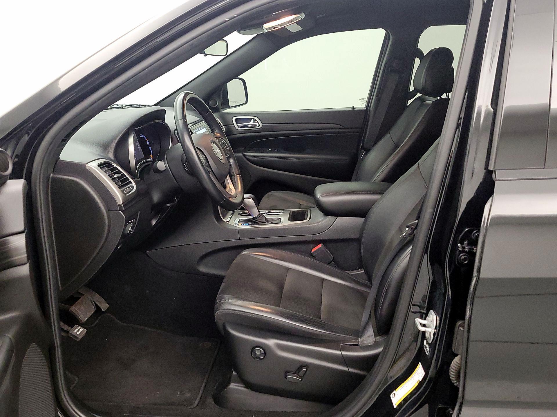 Thumbnail: 2021 Jeep Grand Cherokee - 11