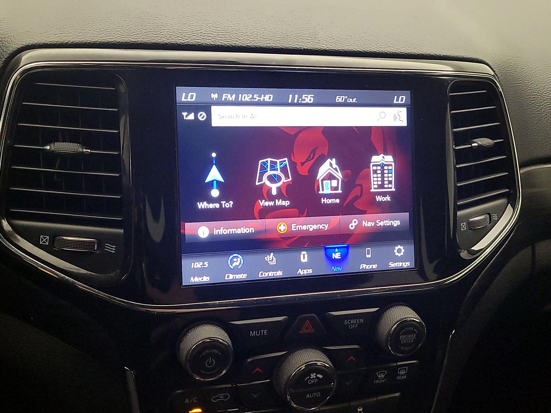 Thumbnail: 2021 Jeep Grand Cherokee - 14