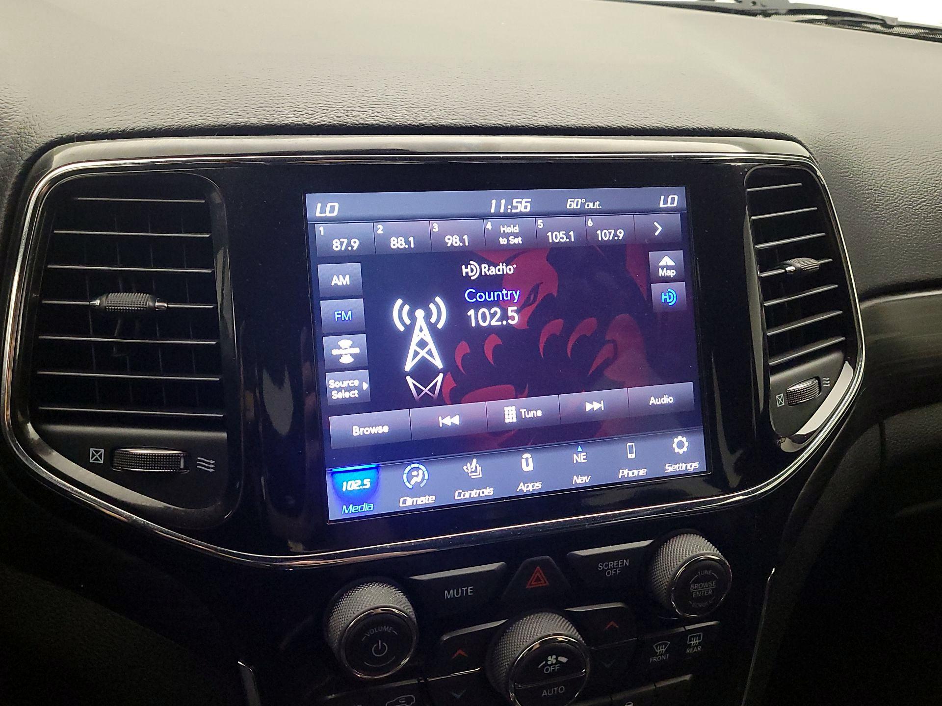 Thumbnail: 2021 Jeep Grand Cherokee - 16