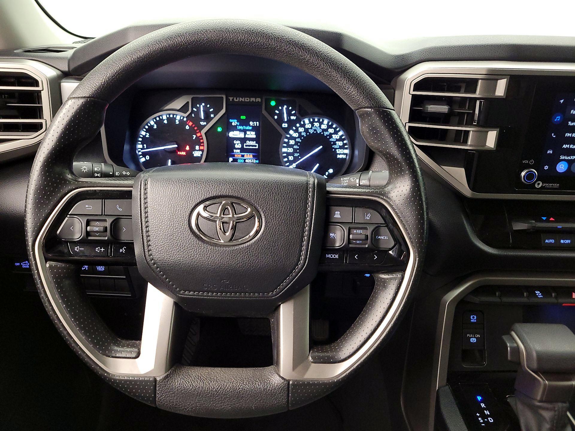 Thumbnail: 2023 Toyota Tundra - 10