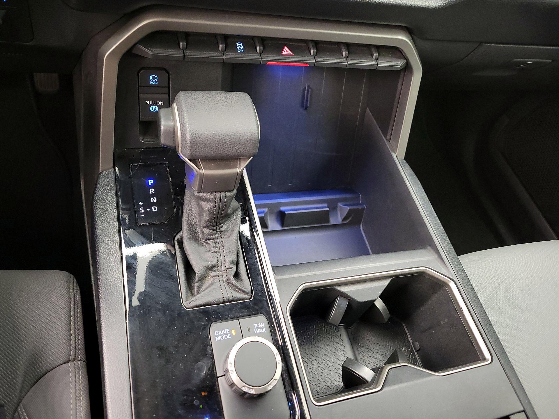 Thumbnail: 2023 Toyota Tundra - 17