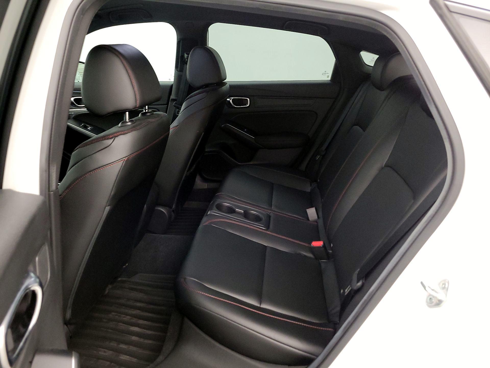 Thumbnail: 2025 Acura Integra - 19