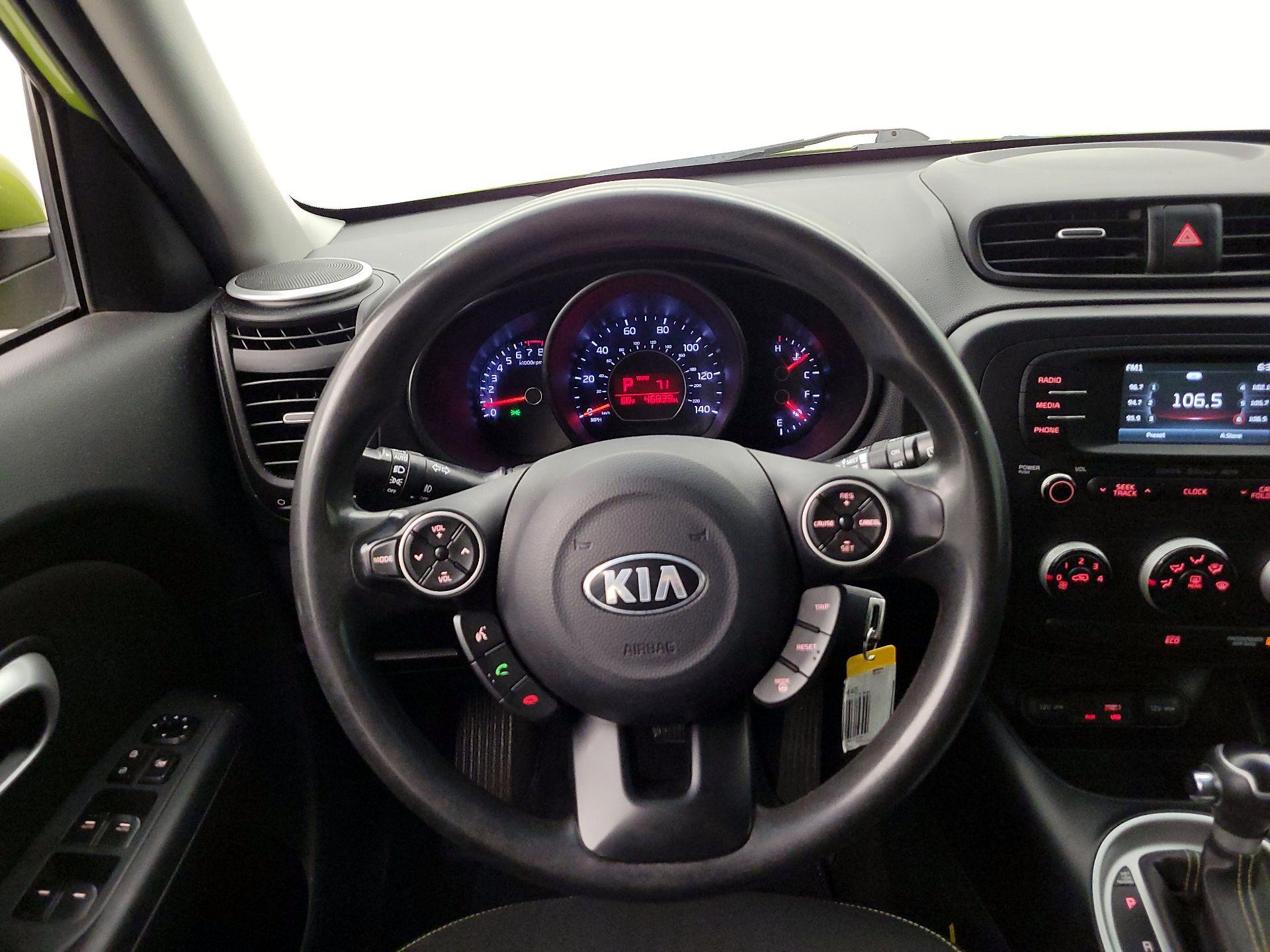 Thumbnail: 2016 Kia Soul - 10