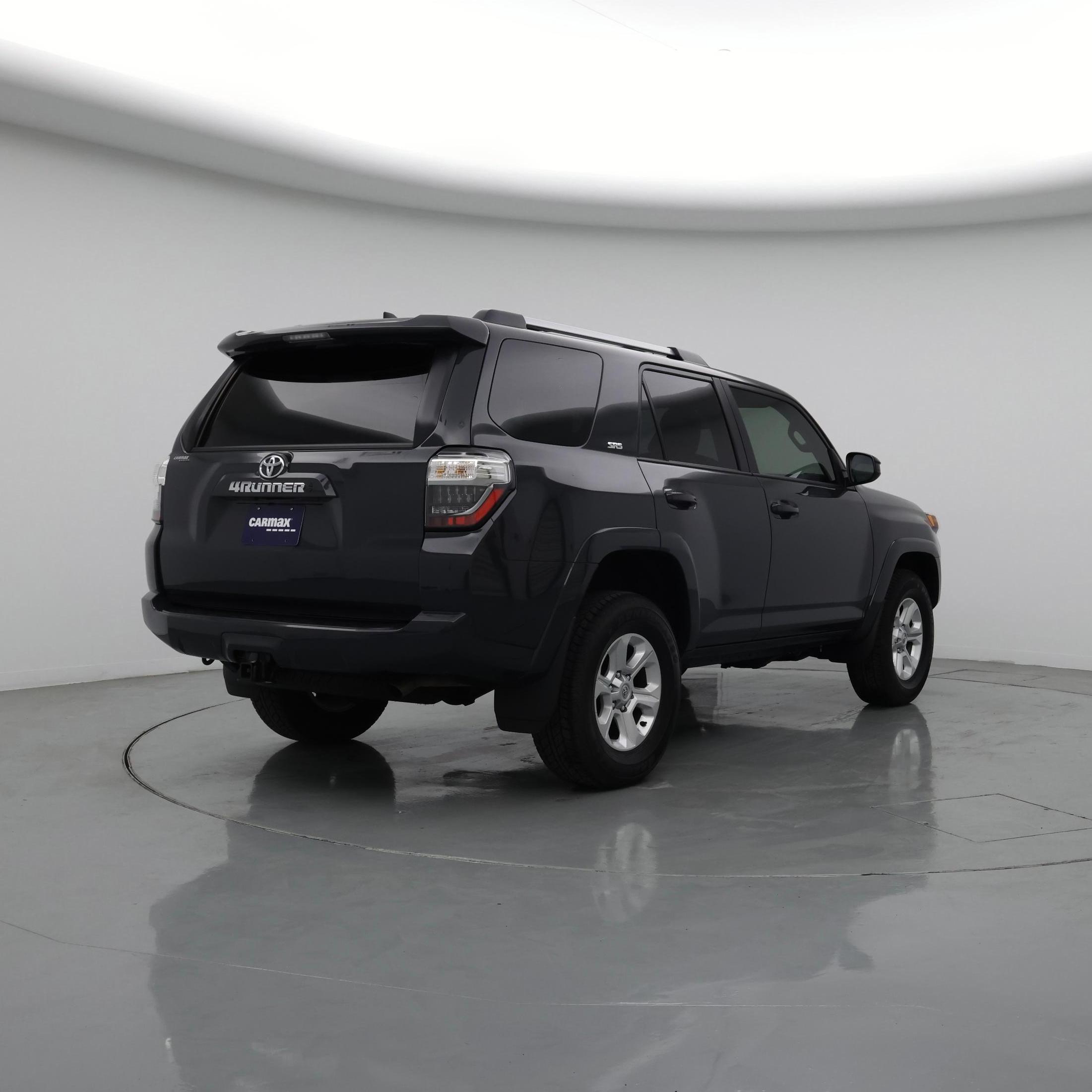 Thumbnail: 2024 Toyota 4Runner - 8