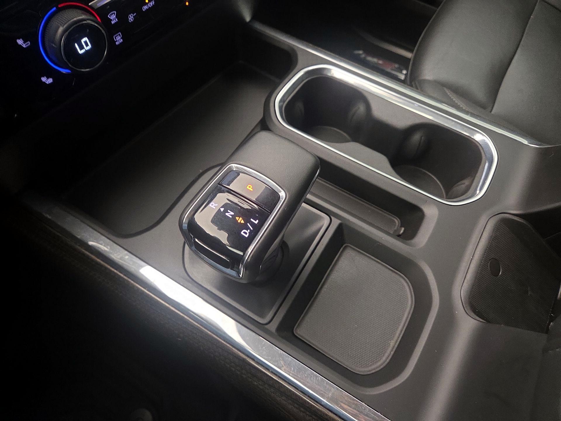 Thumbnail: 2024 Chevrolet Silverado 1500 - 18