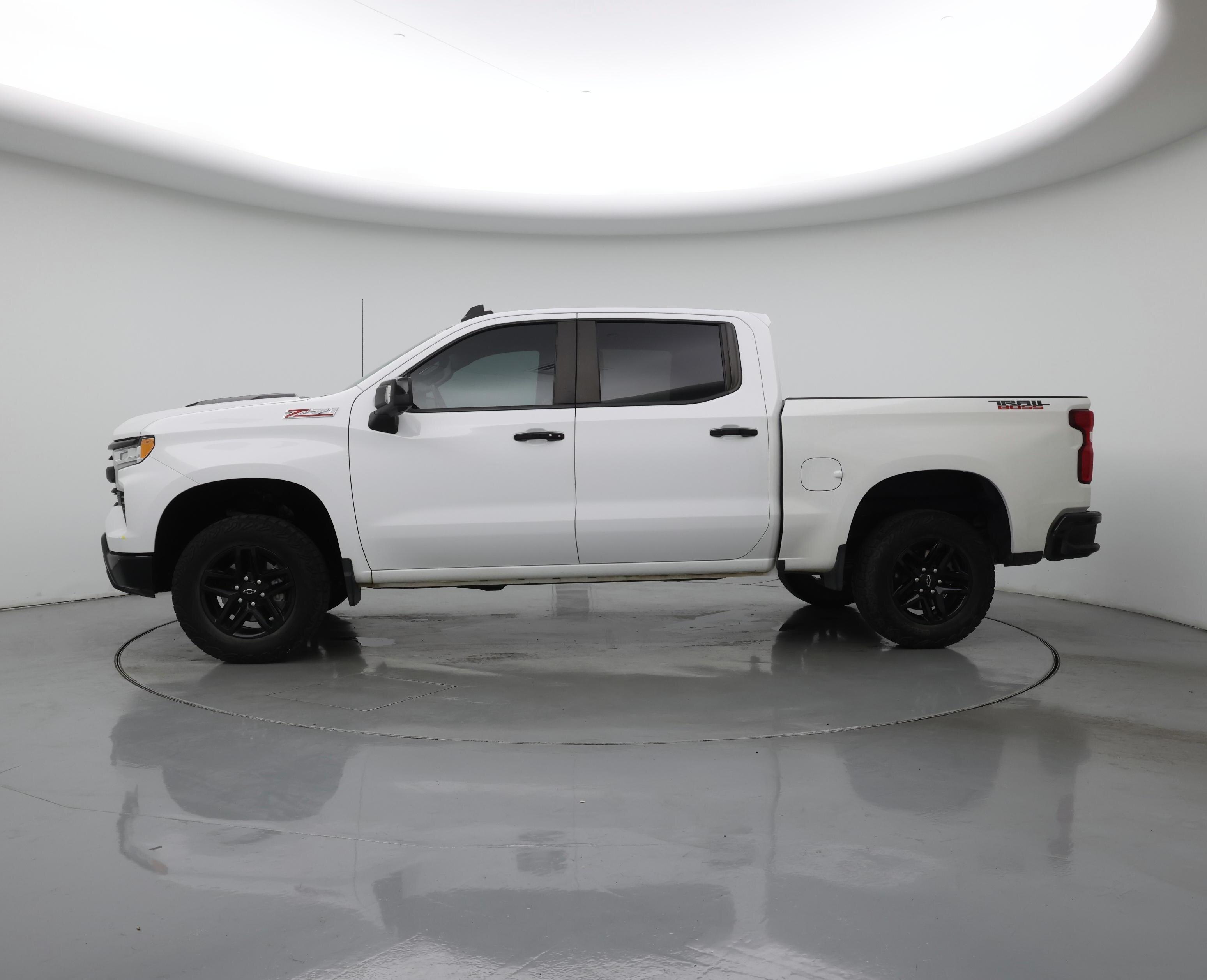 Thumbnail: 2024 Chevrolet Silverado 1500 - 3