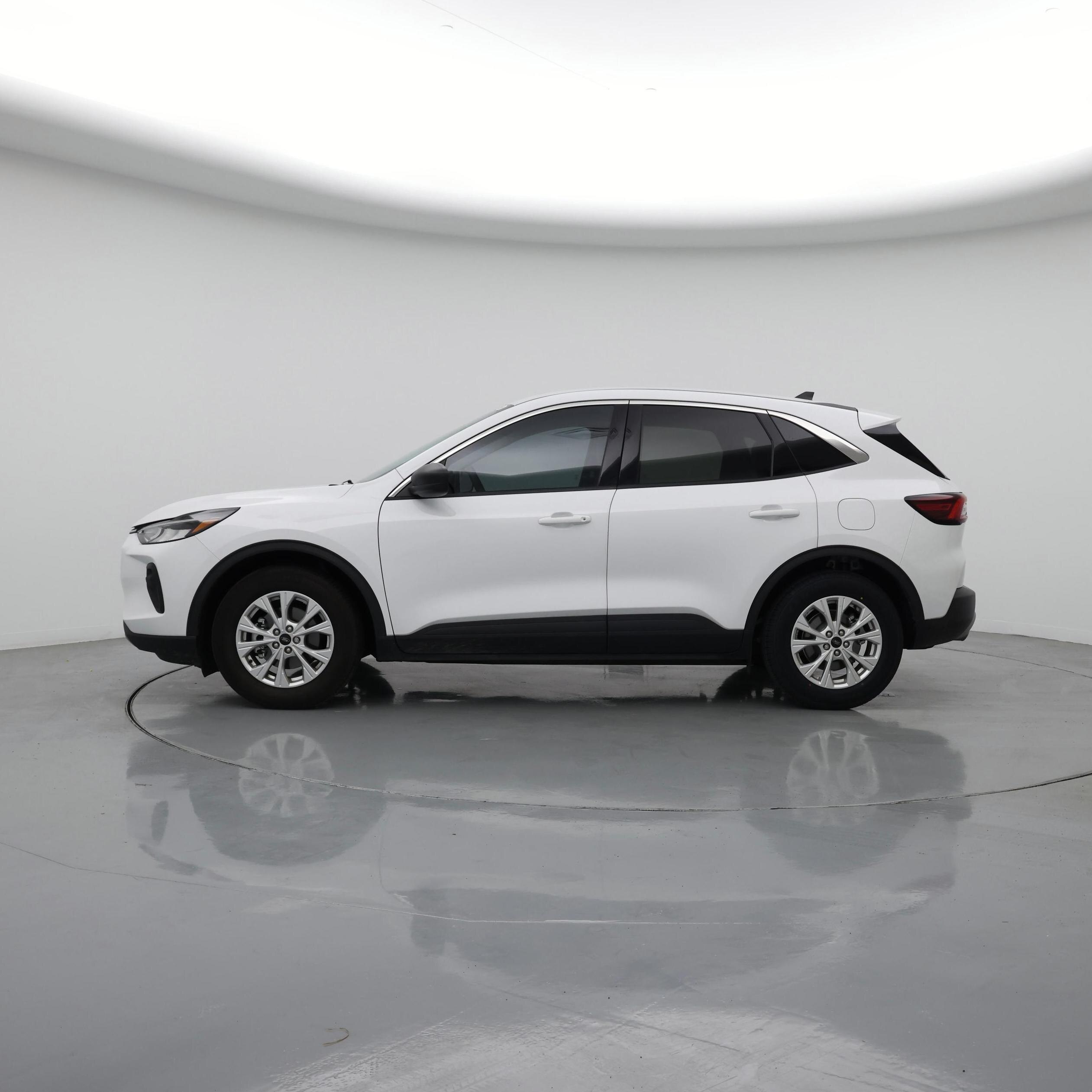 Thumbnail: 2024 Ford Escape - 3