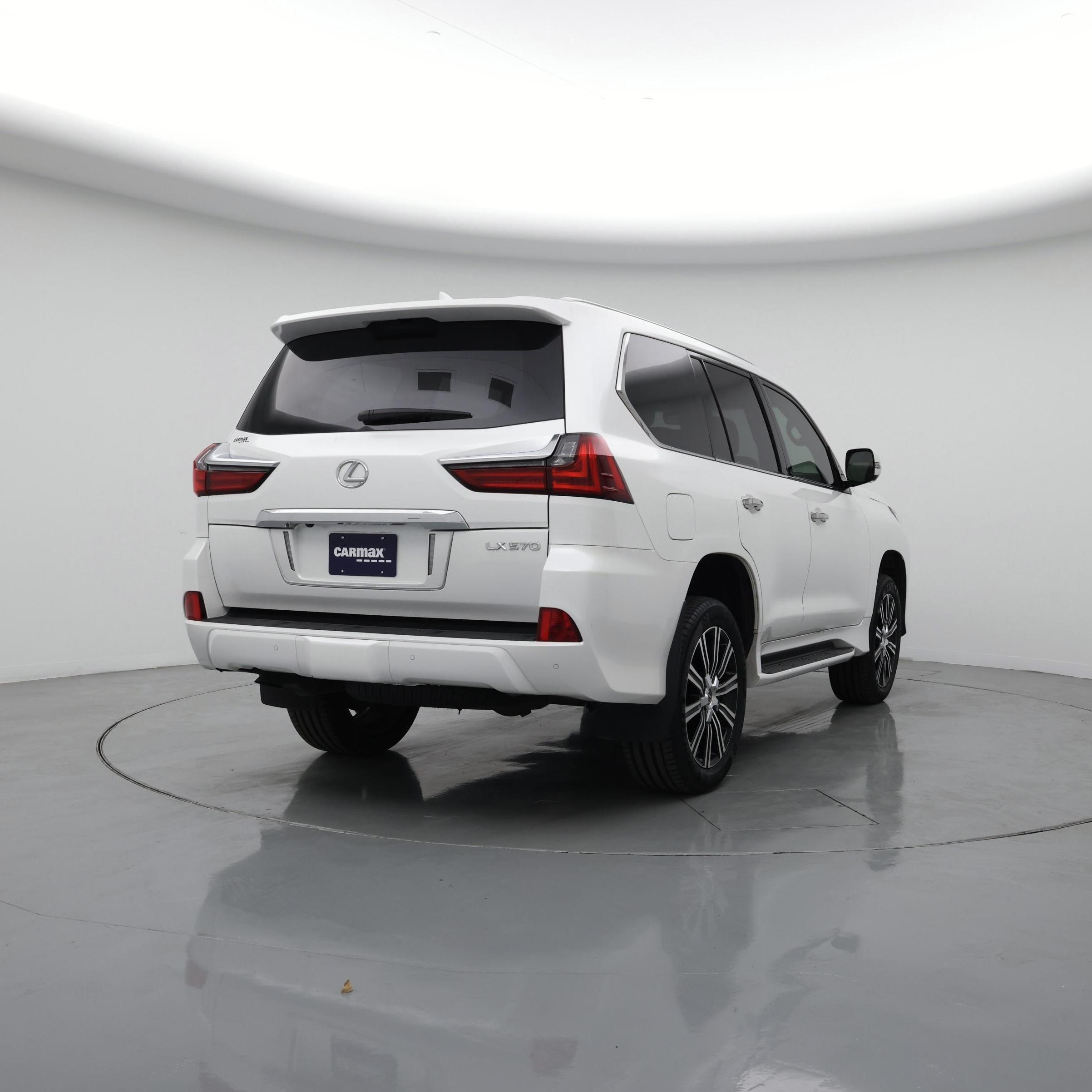 Thumbnail: 2019 Lexus LX - 8