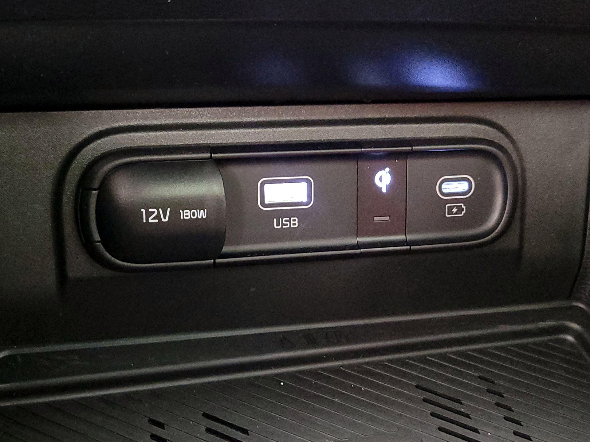 Thumbnail: 2025 Kia Sportage - 19