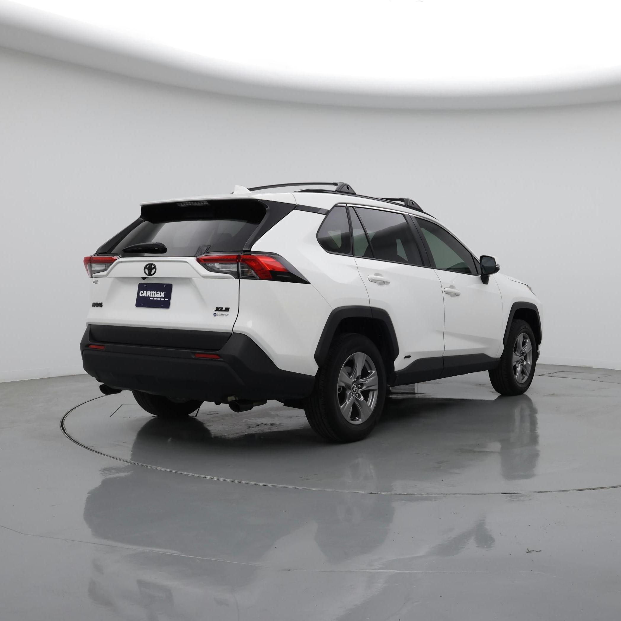 Thumbnail: 2025 Toyota RAV4 - 8