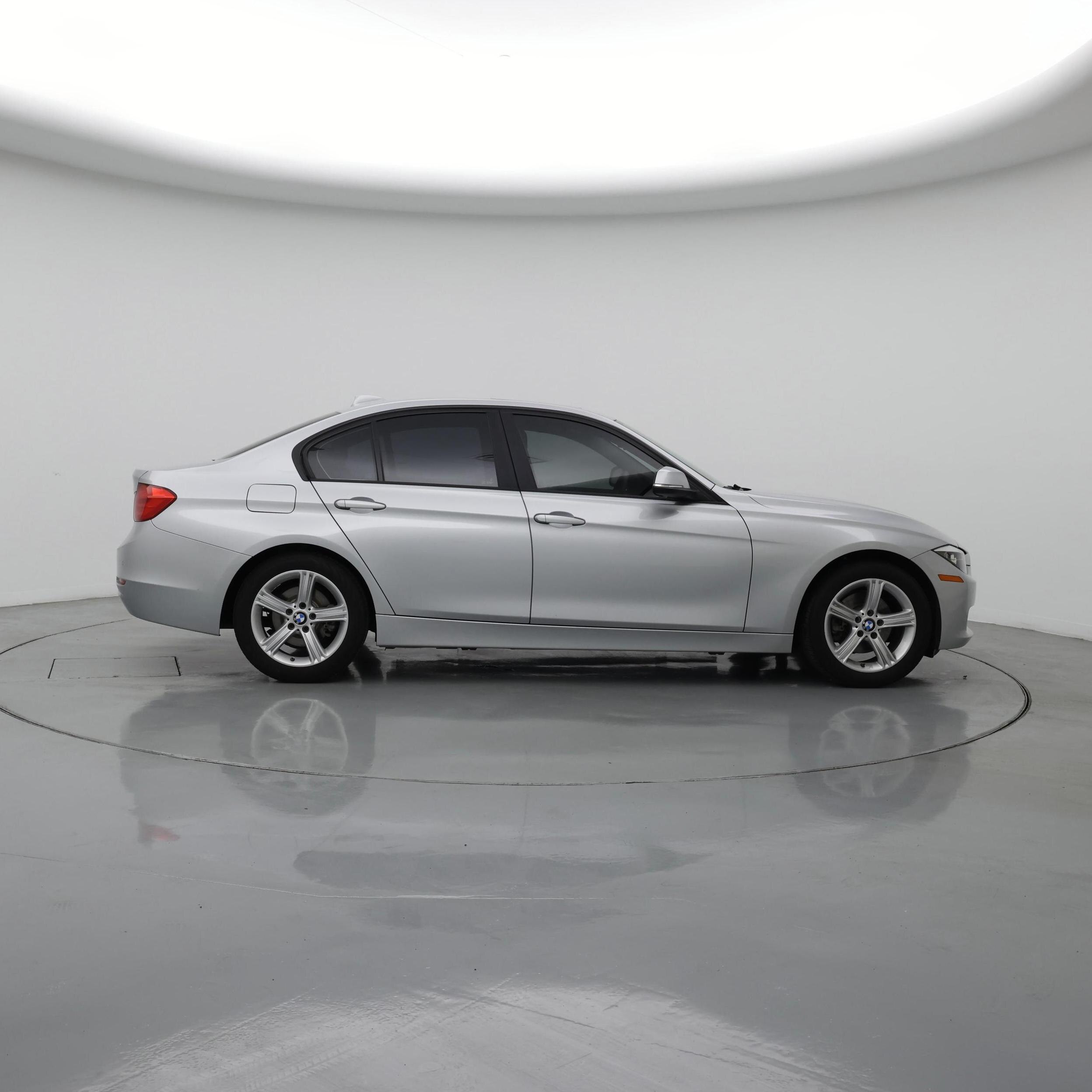 Thumbnail: 2015 BMW 3 Series - 7