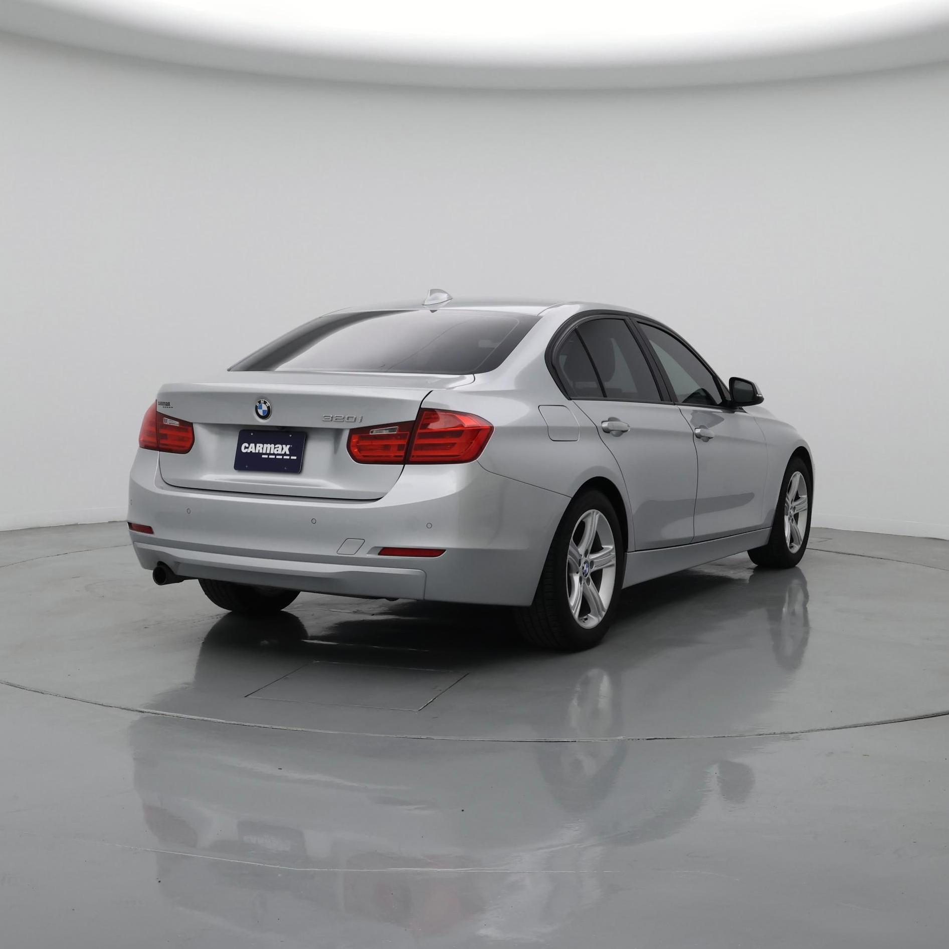 Thumbnail: 2015 BMW 3 Series - 8