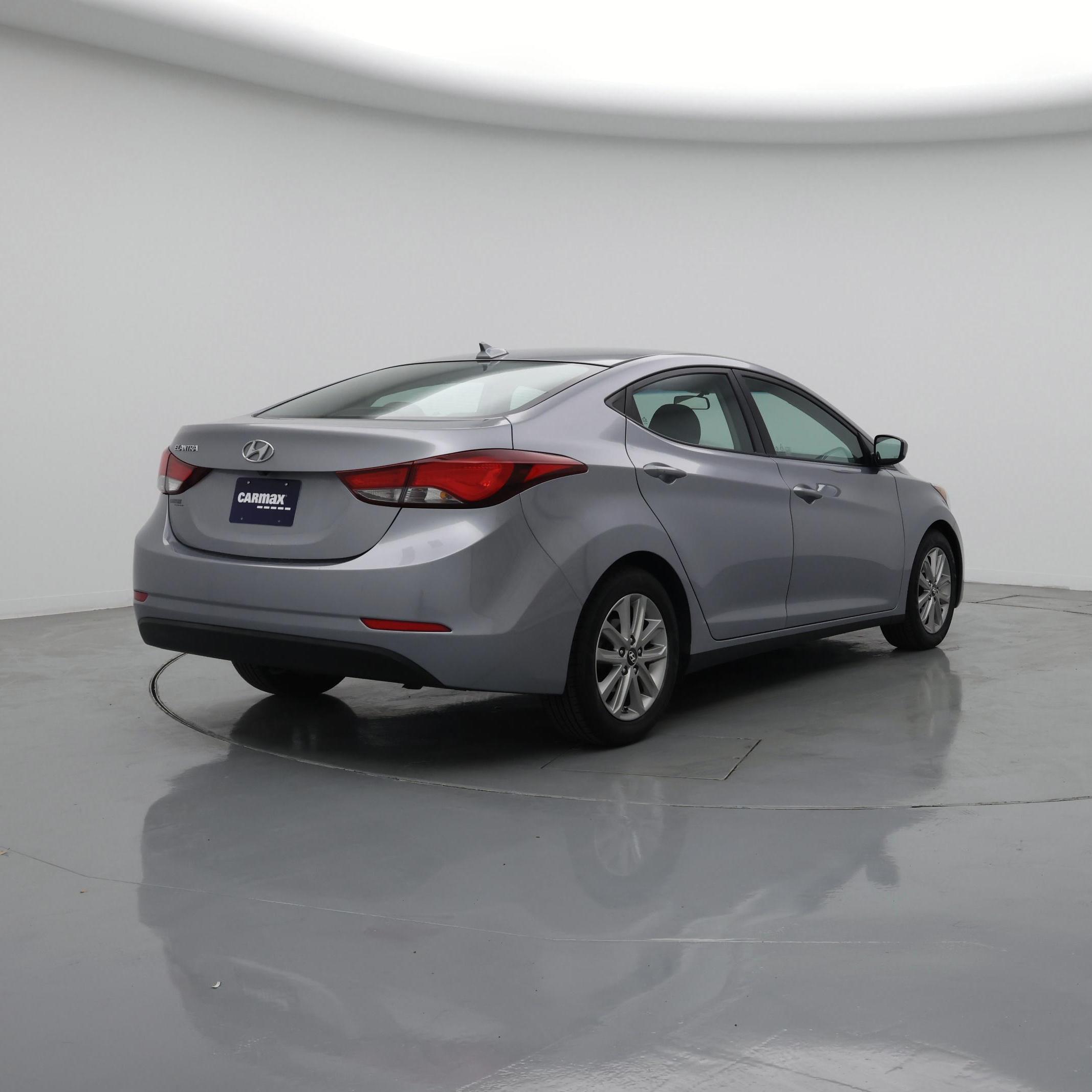 Thumbnail: 2016 Hyundai Elantra - 8