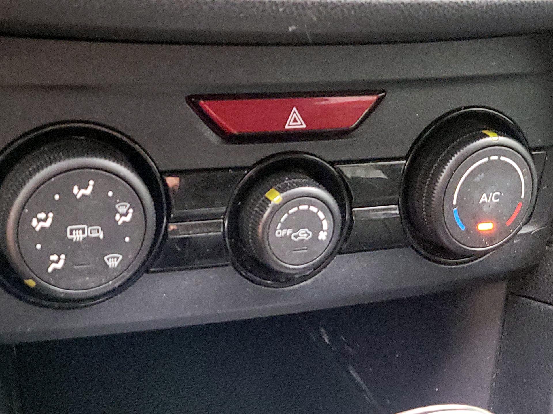 Thumbnail: 2019 Subaru Crosstrek - 16