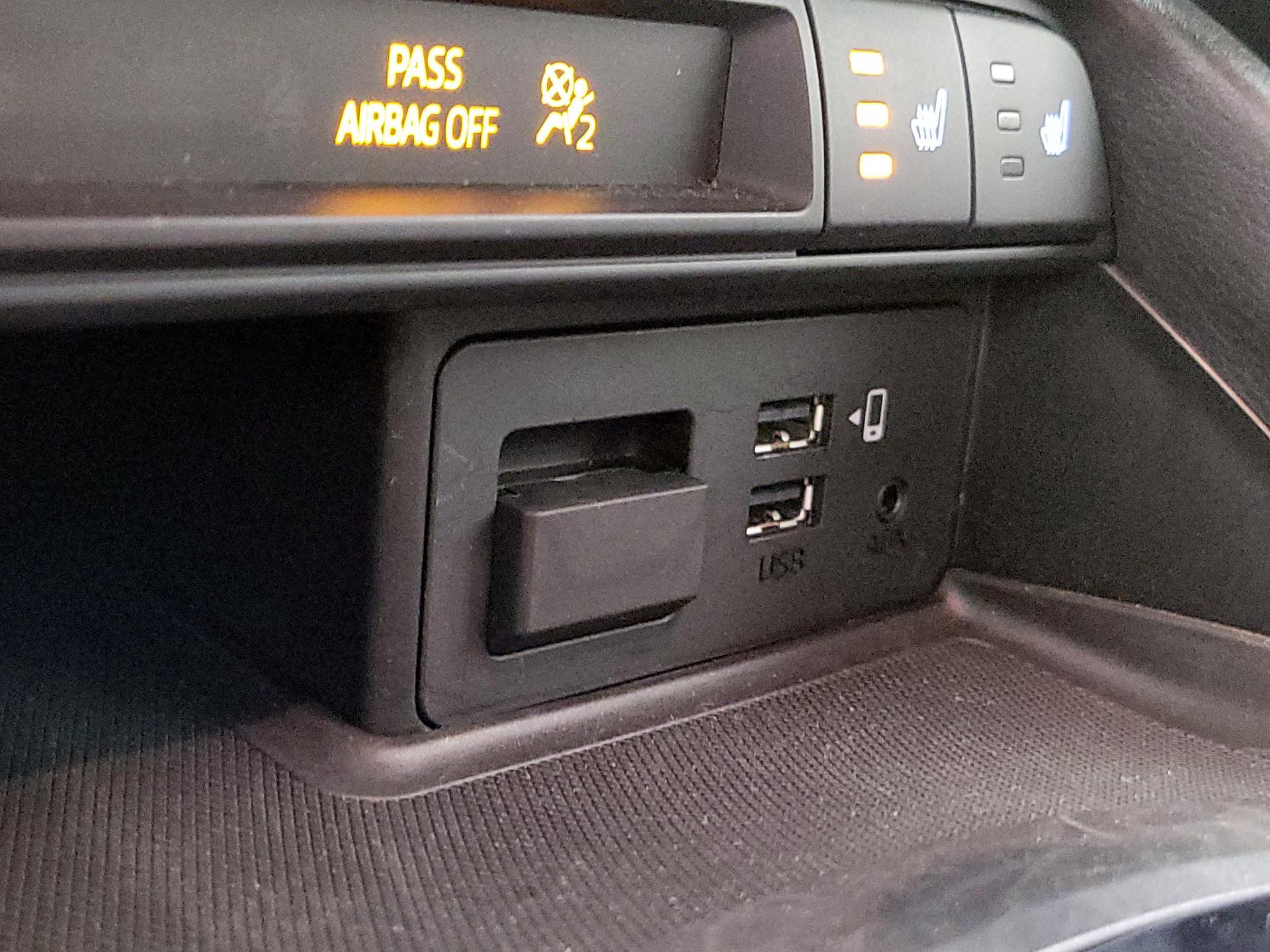 Thumbnail: 2020 Mazda MX-5 Miata - 19