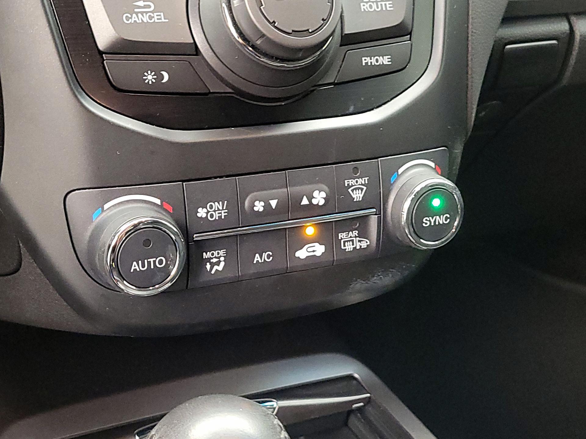 Thumbnail: 2014 Acura RDX - 17