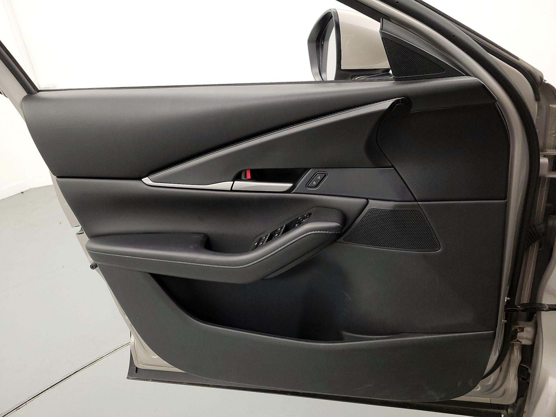 Thumbnail: 2023 Mazda CX-30 - 12