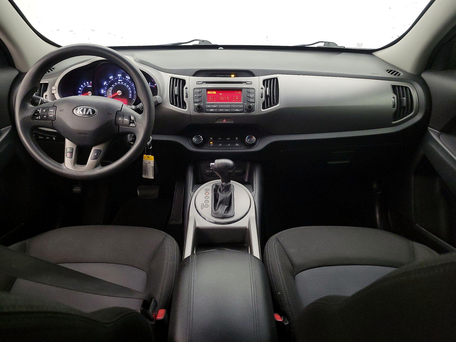 Thumbnail: 2014 Kia Sportage - 9