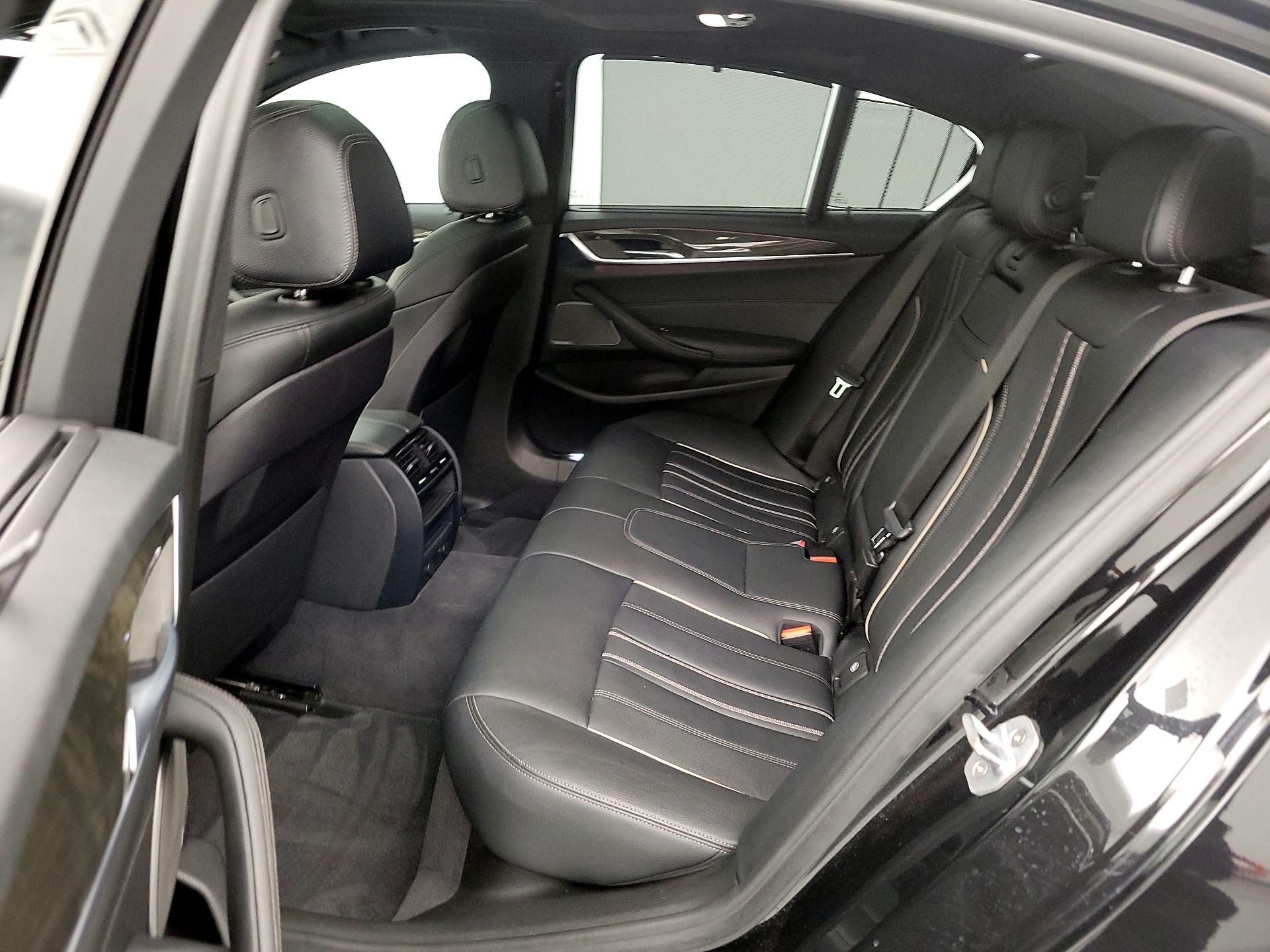 Thumbnail: 2019 BMW 5 Series - 20