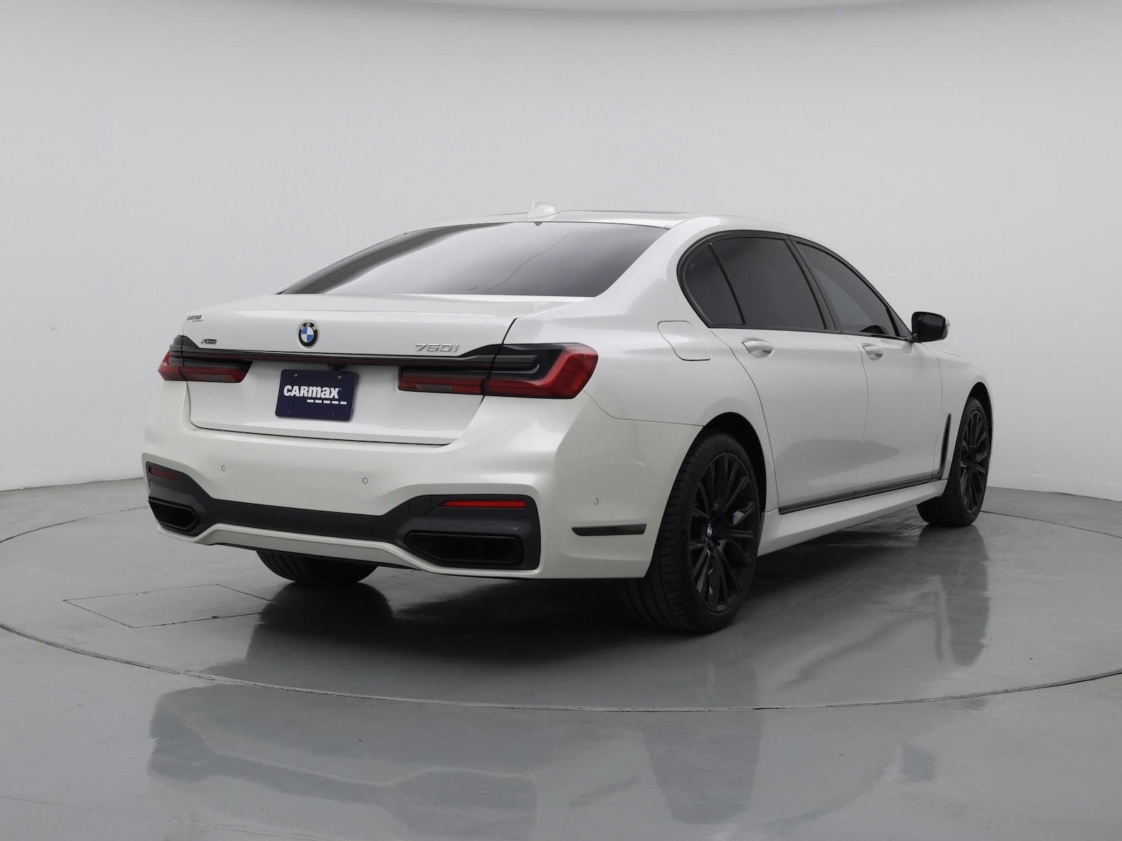 2021 BMW 7 Series 750i - Photo 9
