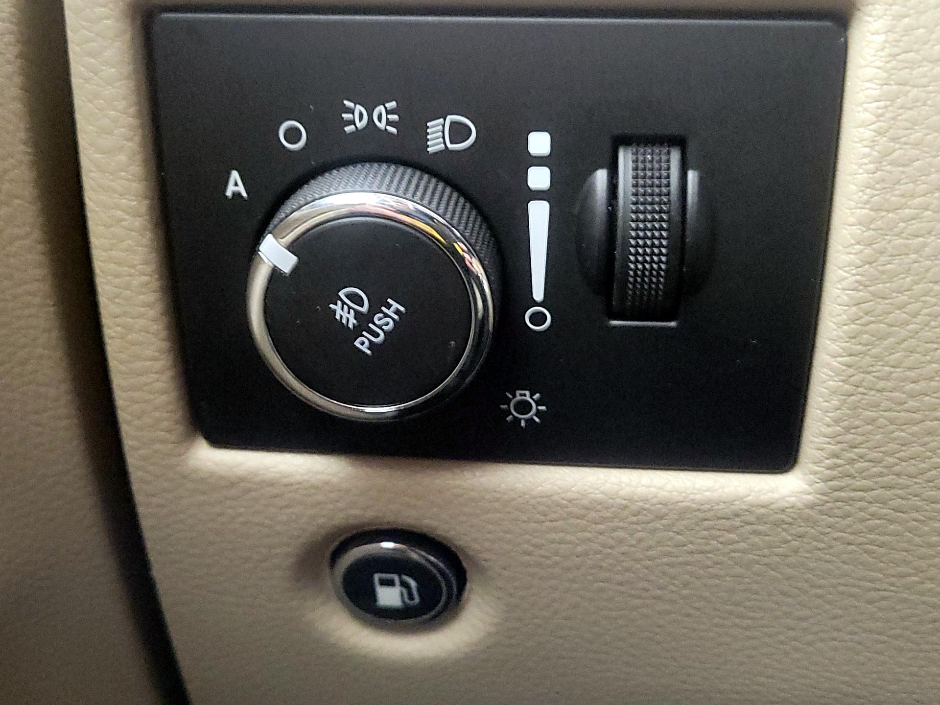 Thumbnail: 2021 Jeep Grand Cherokee - 13