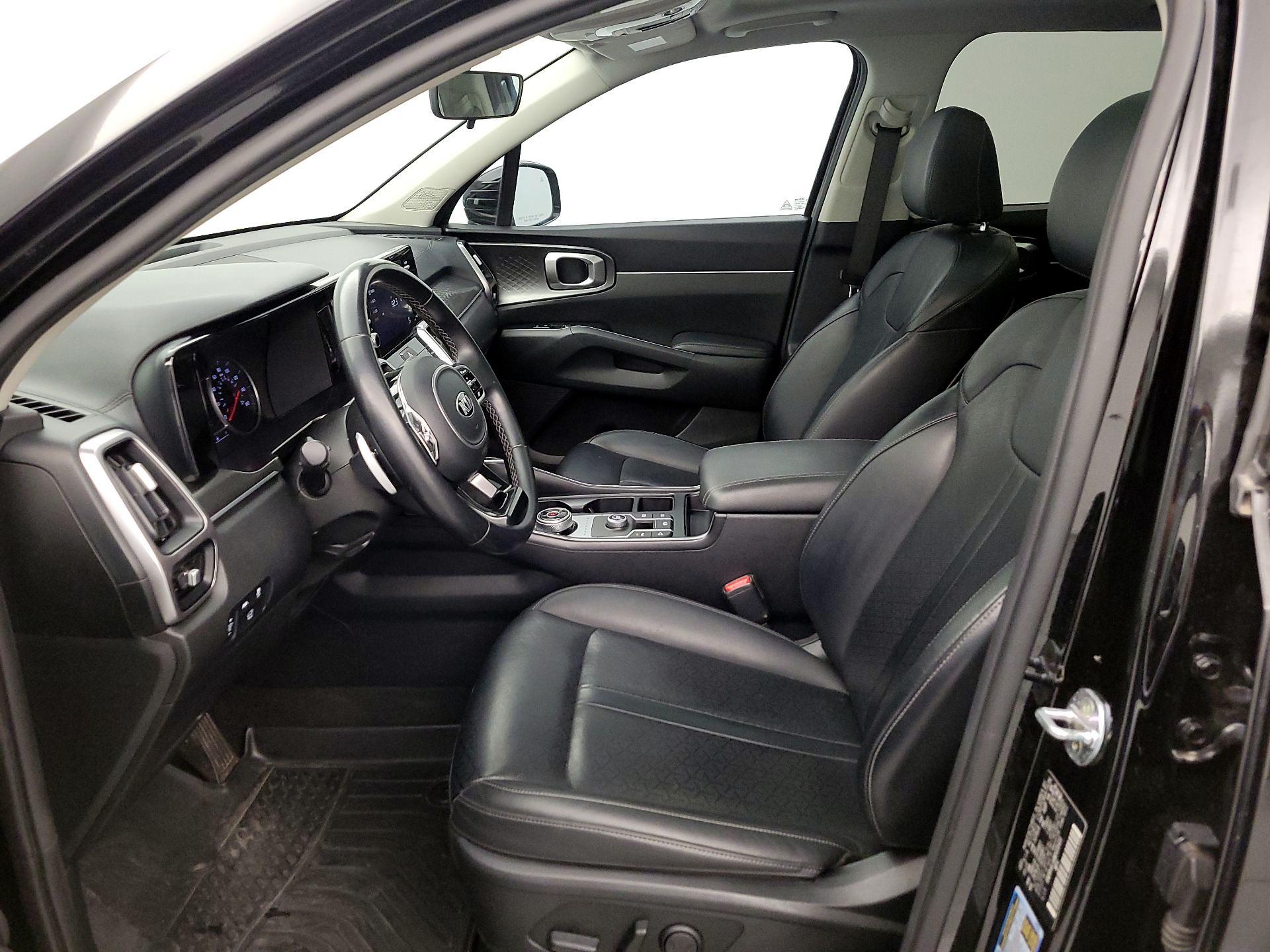 Thumbnail: 2021 Kia Sorento - 11