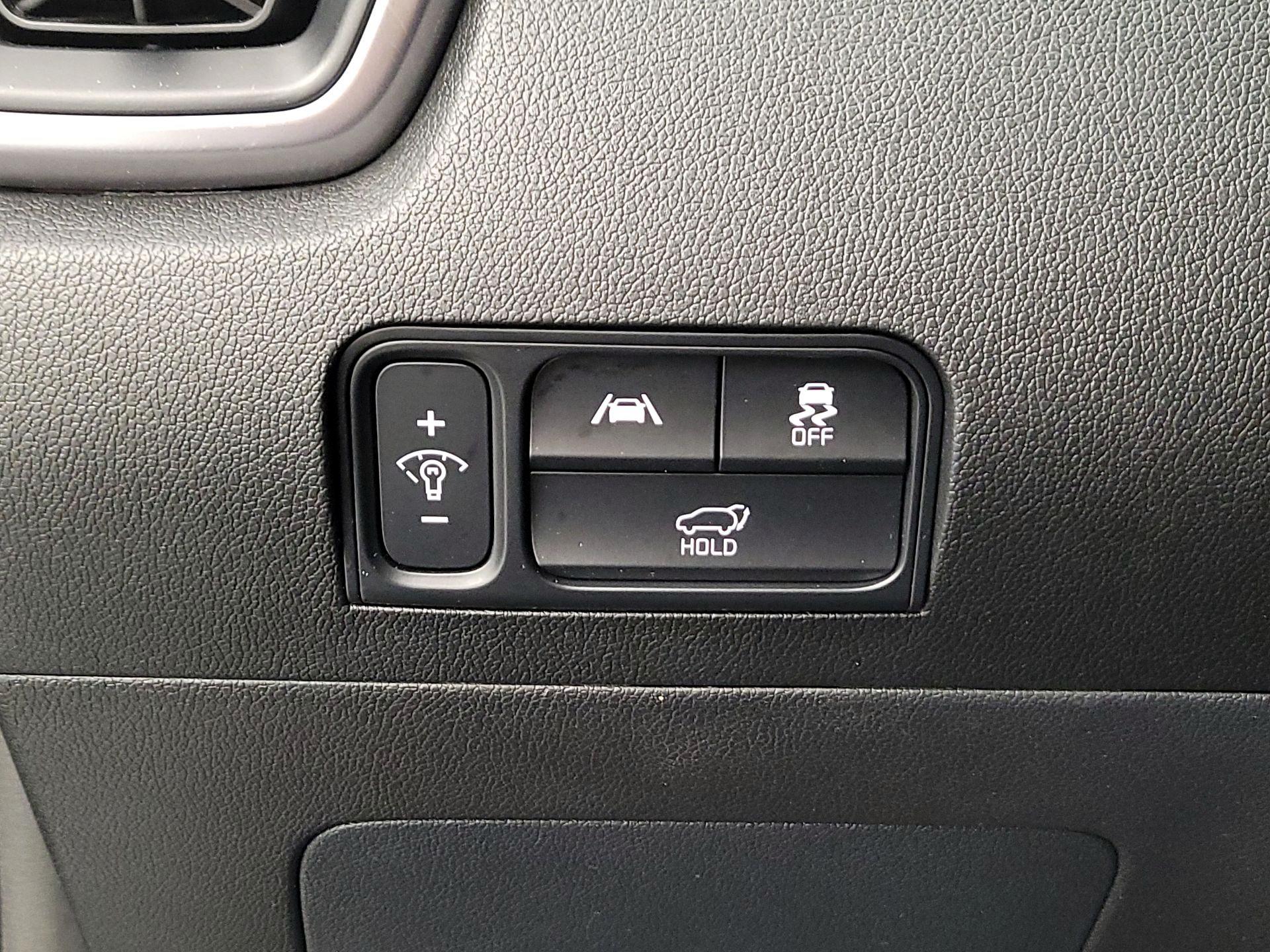 Thumbnail: 2021 Kia Sorento - 13