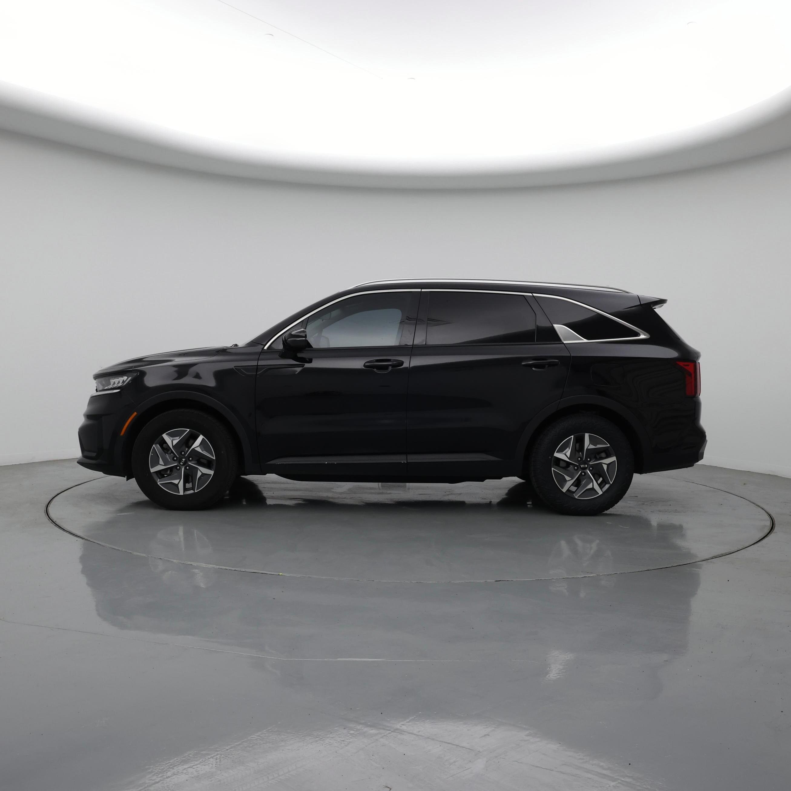 Thumbnail: 2021 Kia Sorento - 3