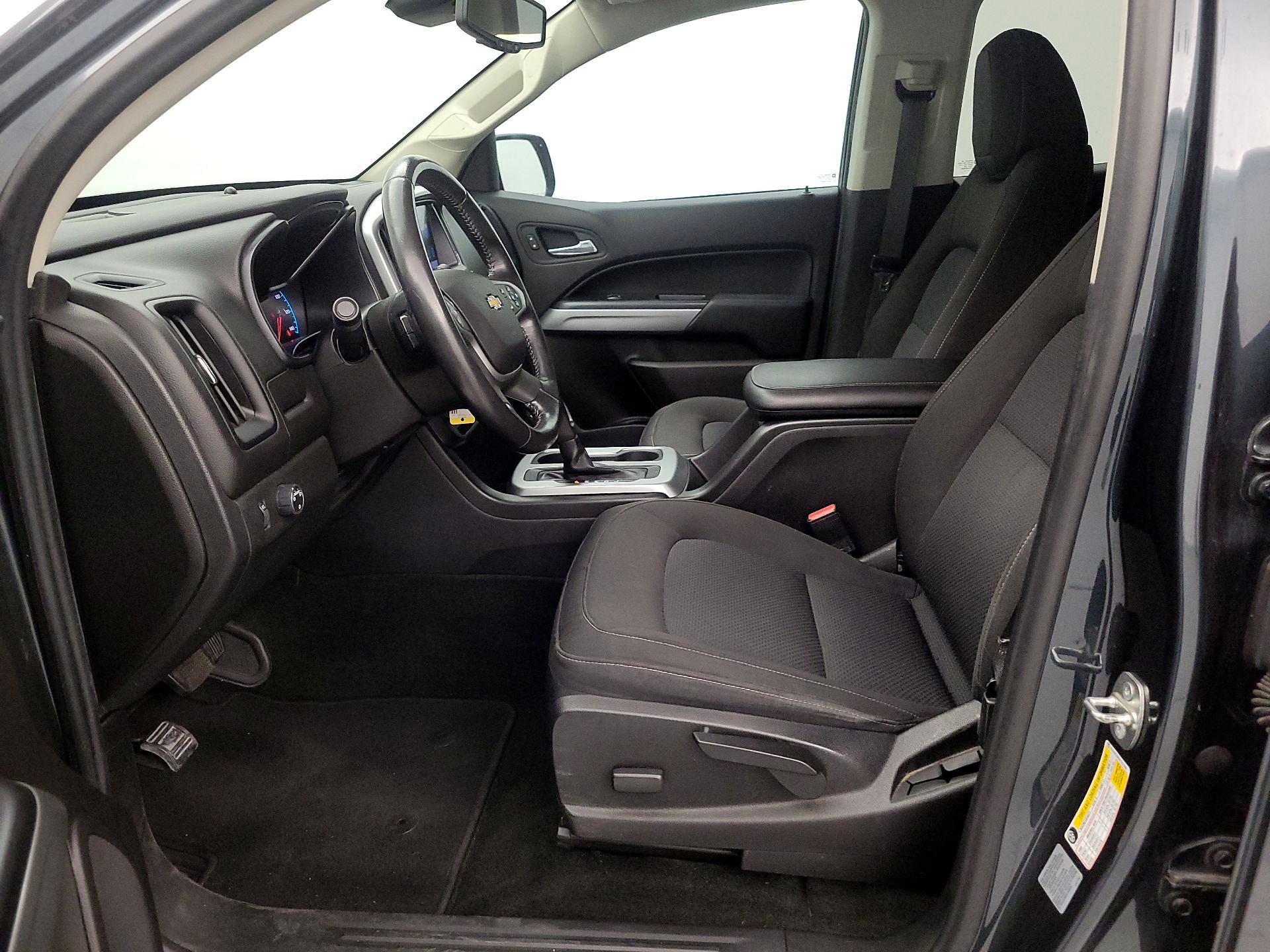 Thumbnail: 2017 Chevrolet Colorado - 11