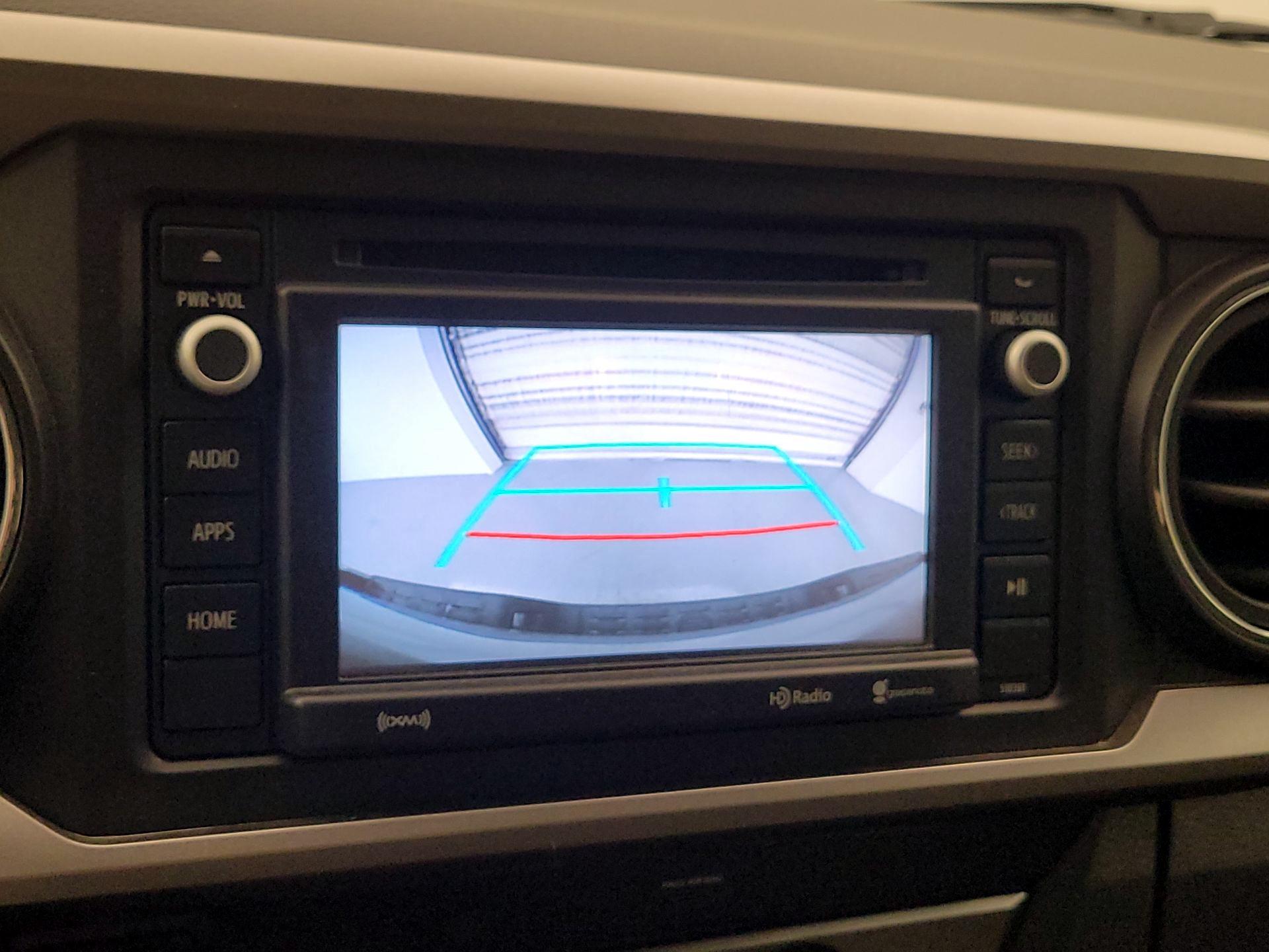 Thumbnail: 2019 Toyota Tacoma - 14