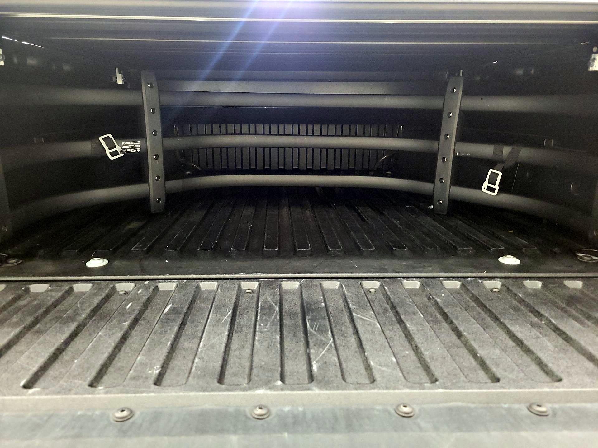 Thumbnail: 2019 Toyota Tacoma - 20