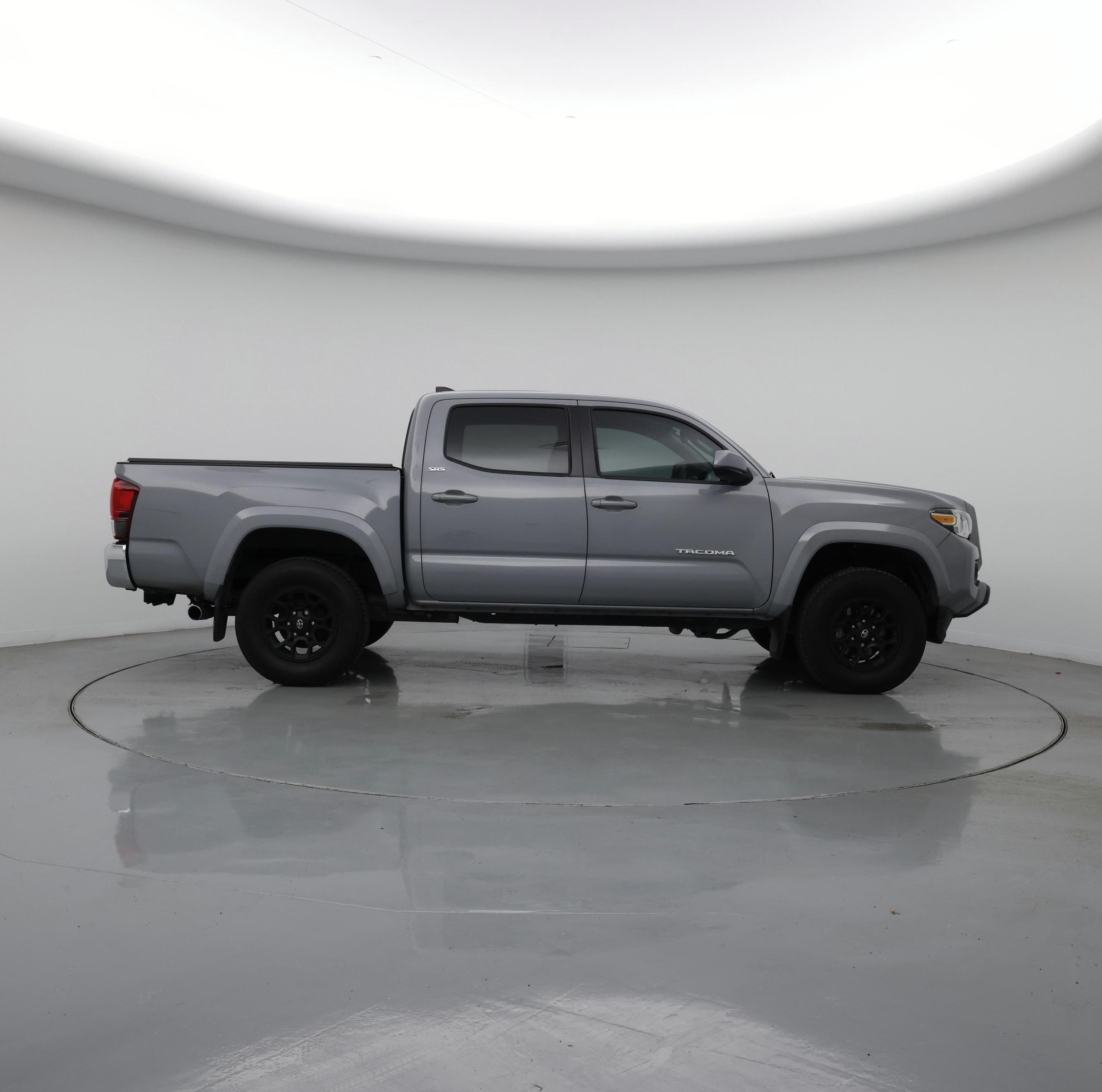 Thumbnail: 2019 Toyota Tacoma - 7