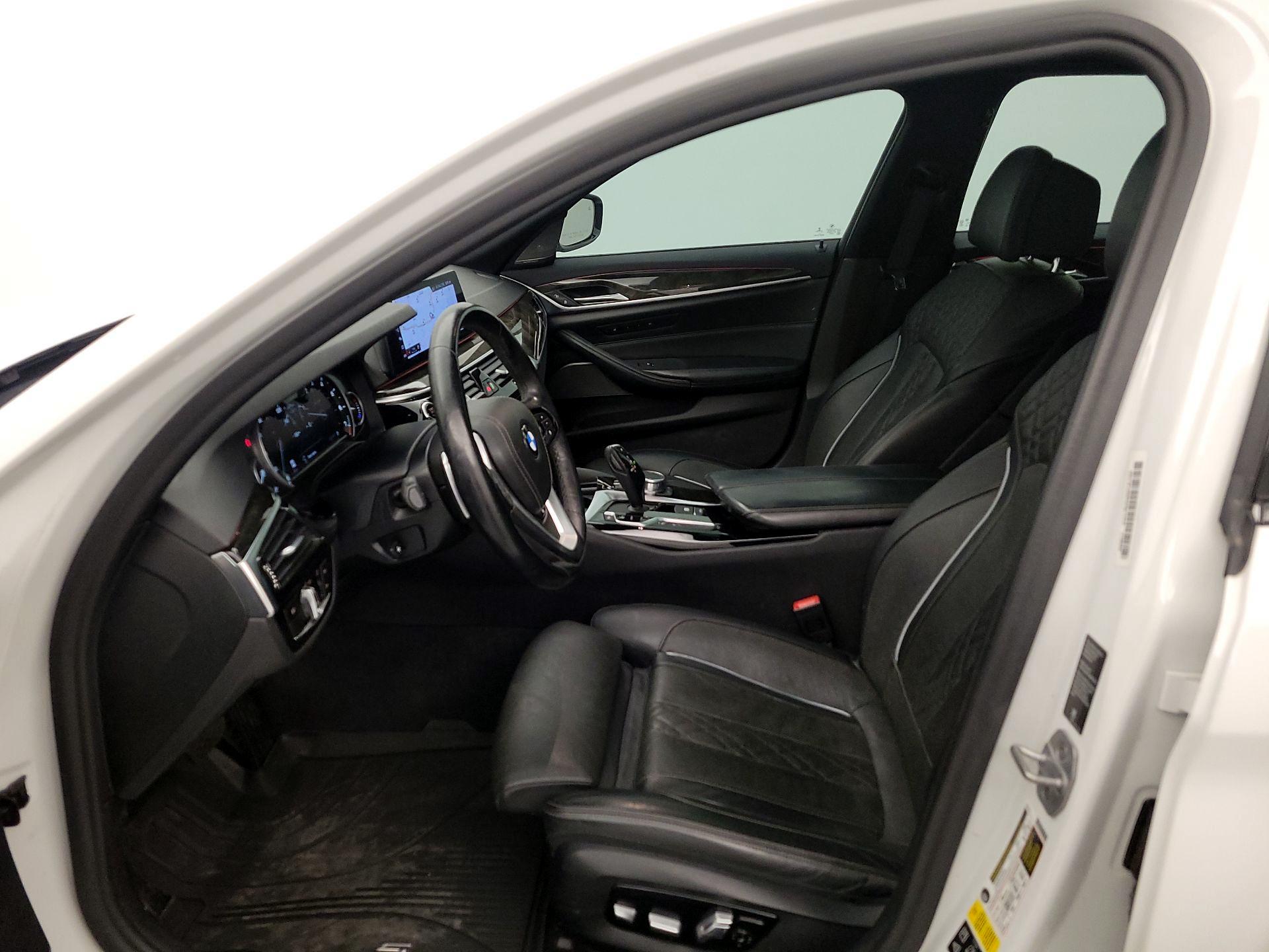 Thumbnail: 2018 BMW 5 Series - 11