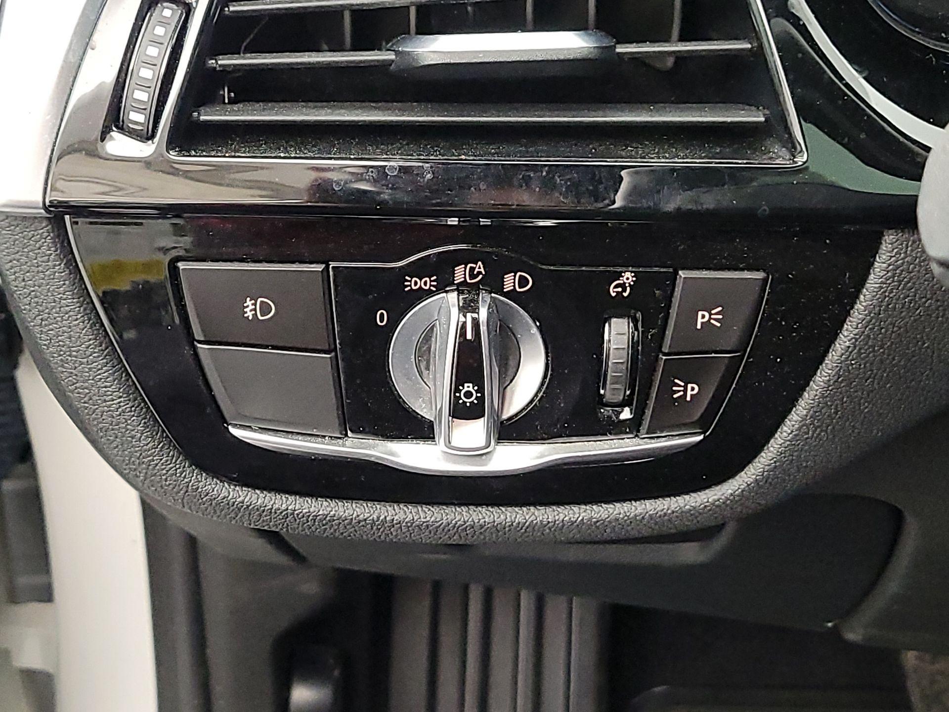 Thumbnail: 2018 BMW 5 Series - 13