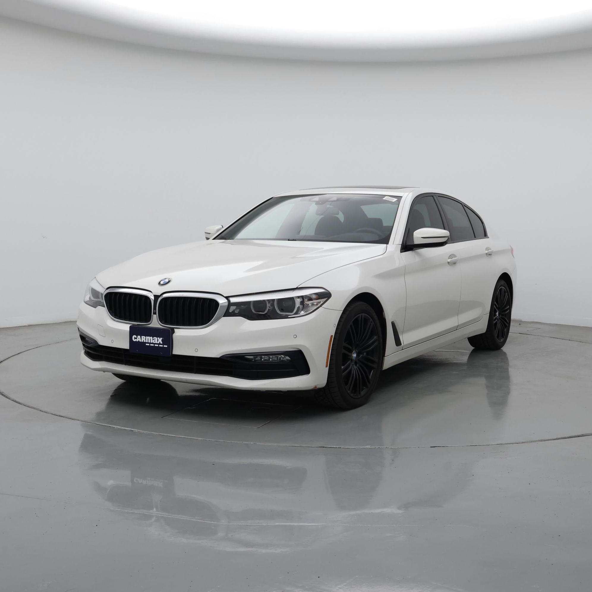Thumbnail: 2018 BMW 5 Series - 4