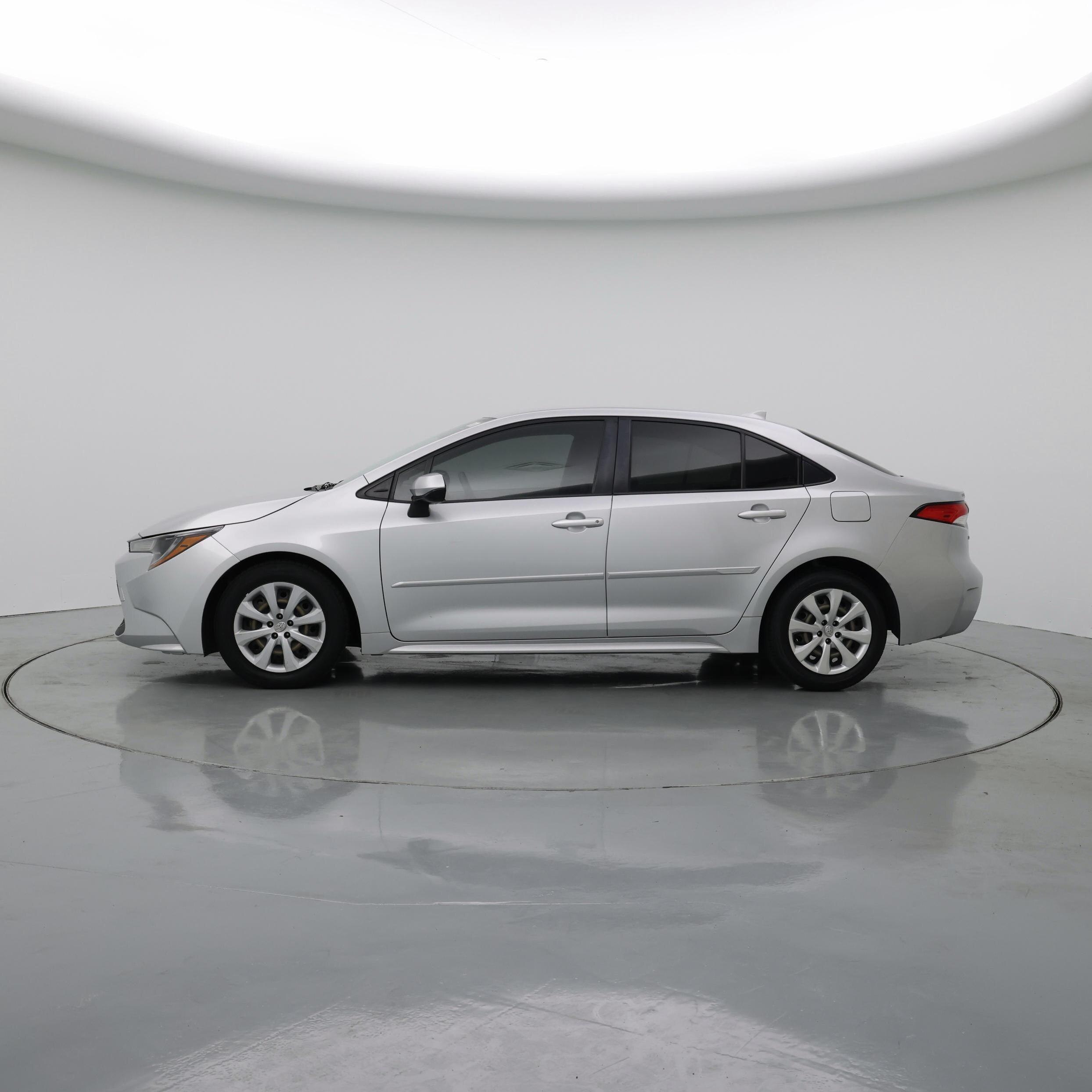 Thumbnail: 2022 Toyota Corolla - 3