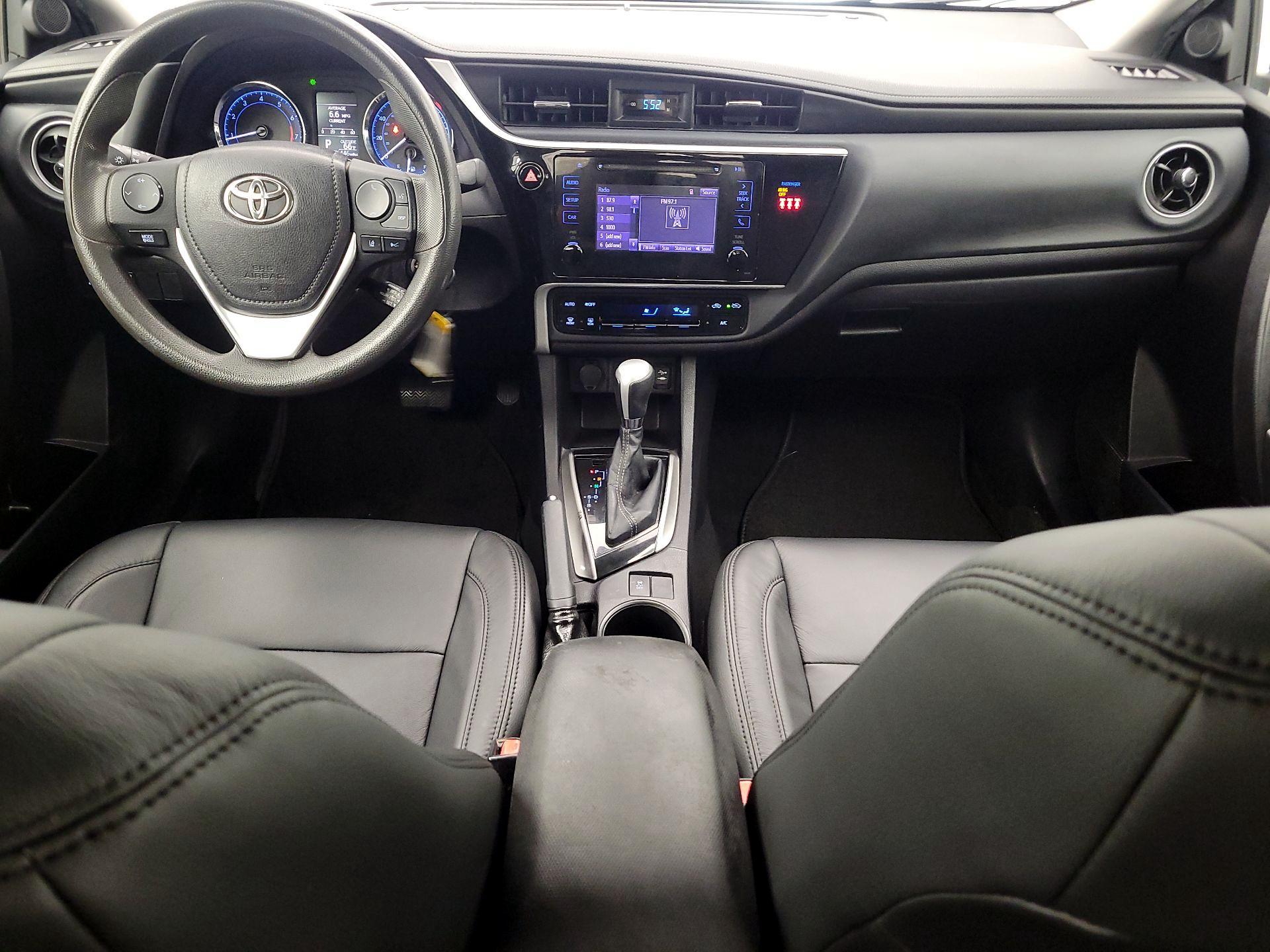 Thumbnail: 2018 Toyota Corolla - 9