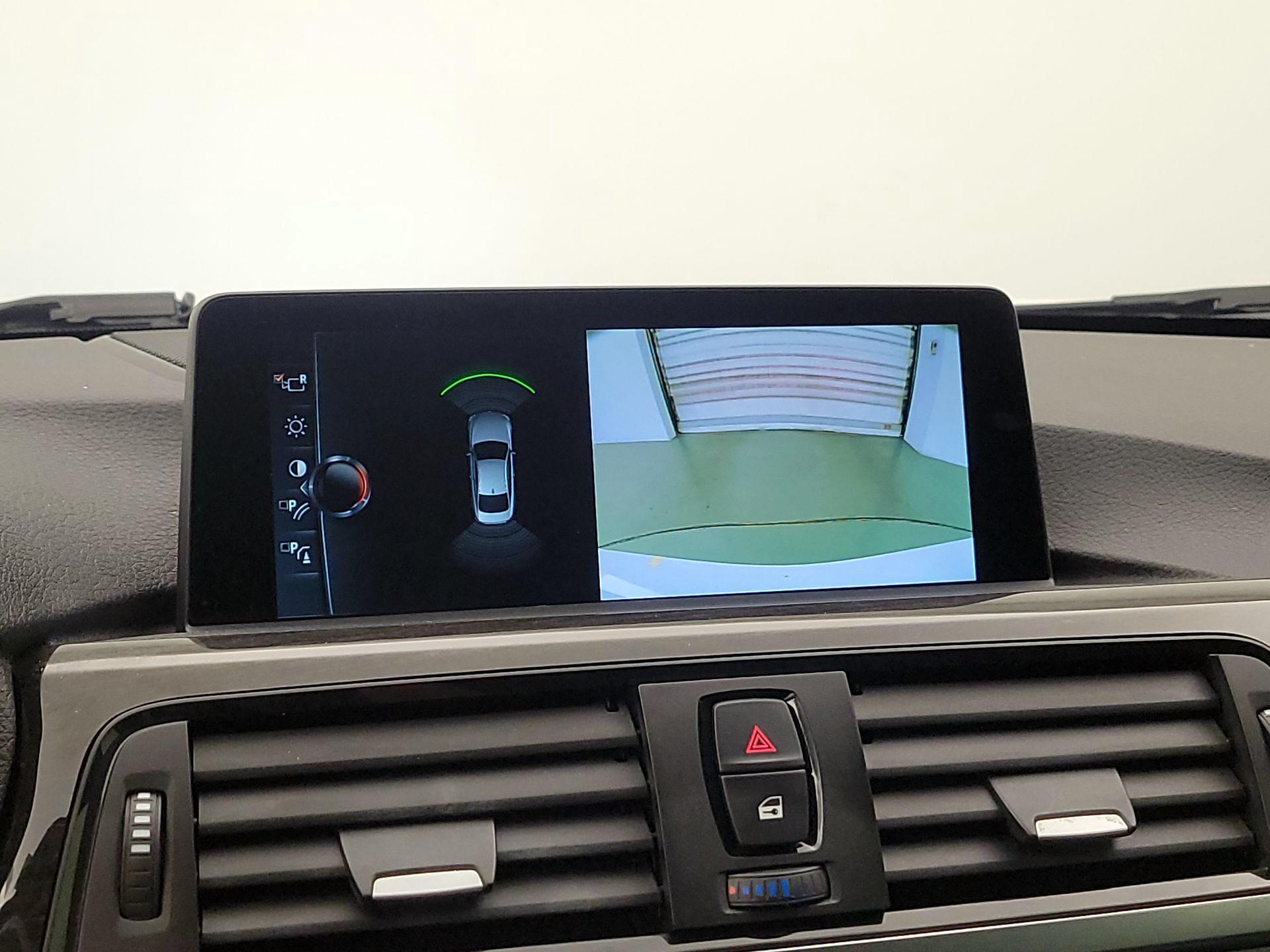 Thumbnail: 2017 BMW 4 Series - 15