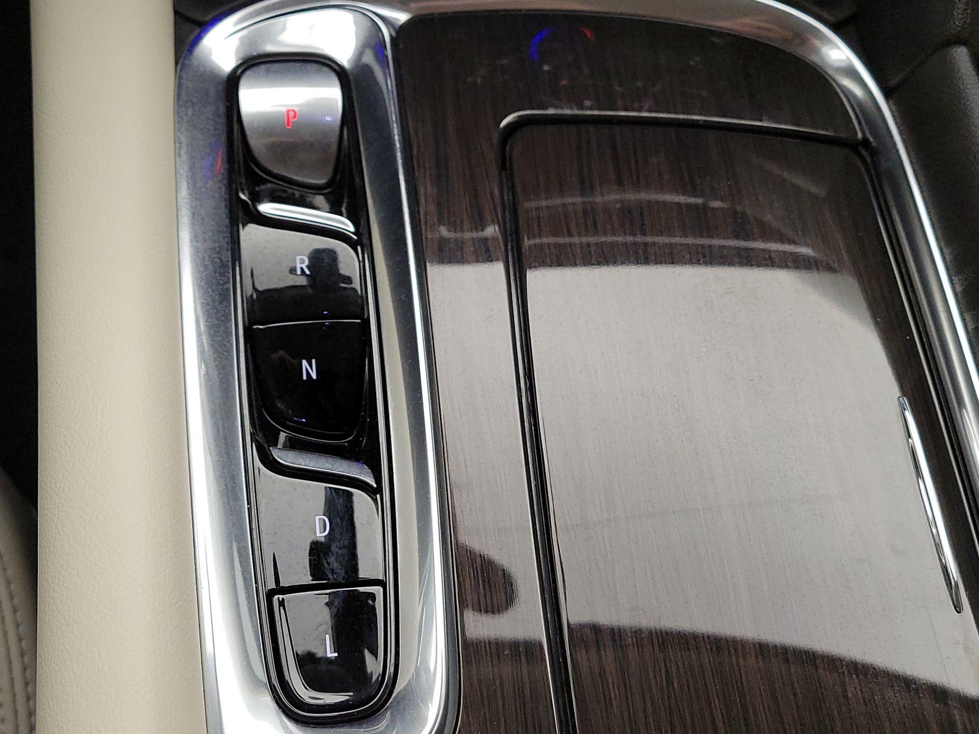 Thumbnail: 2023 Buick Enclave - 17