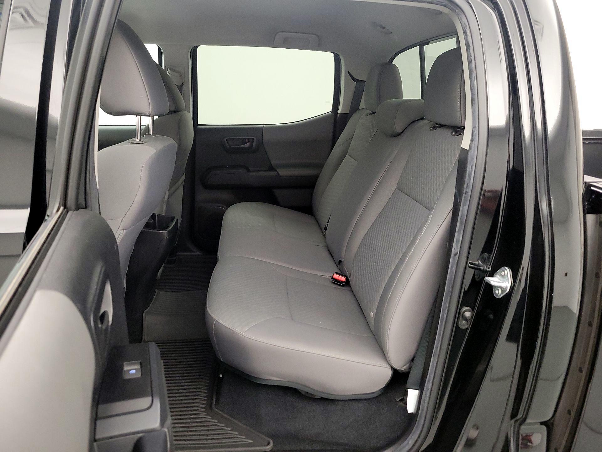 Thumbnail: 2023 Toyota Tacoma - 19