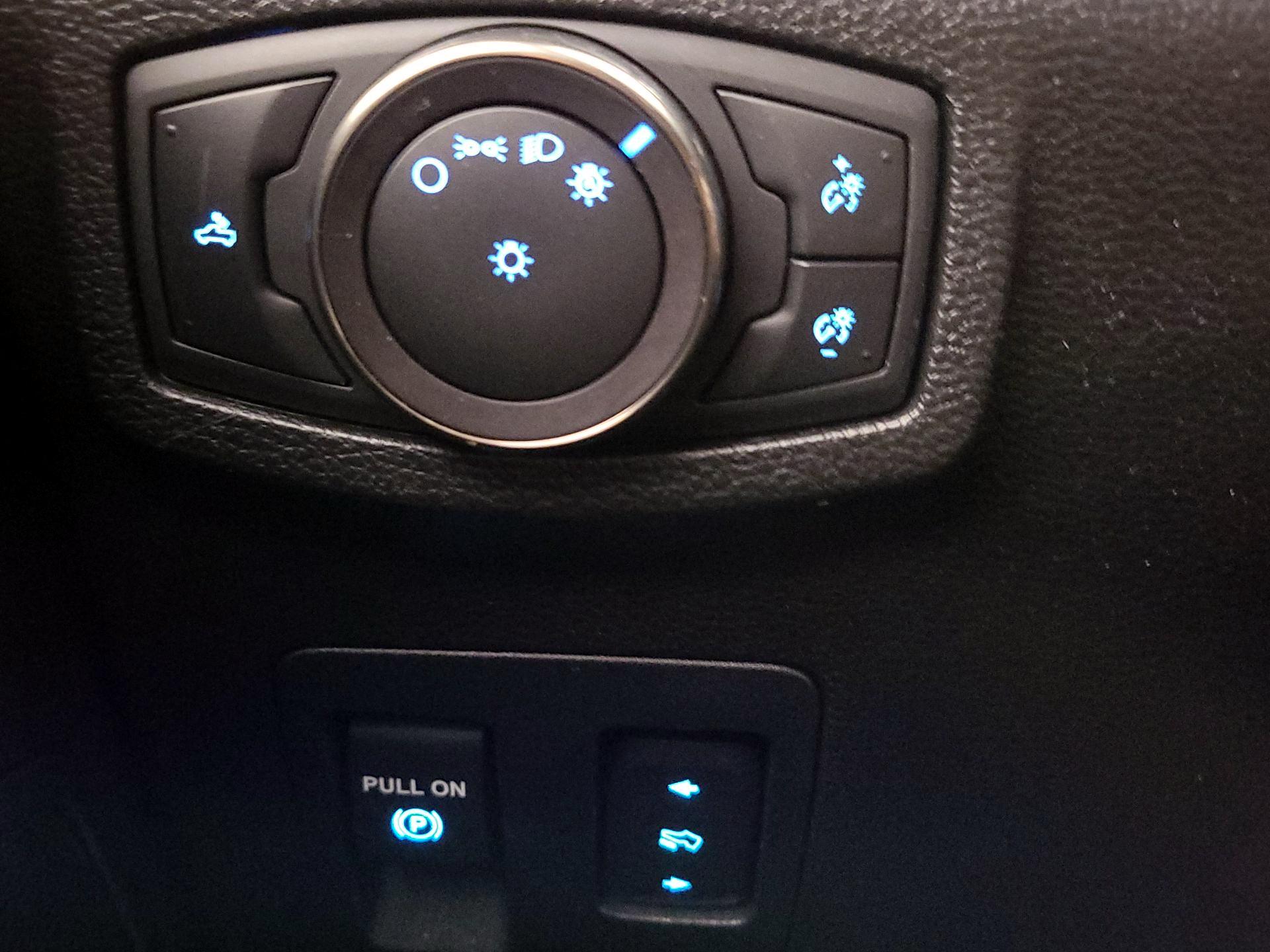 Thumbnail: 2019 Ford F-150 - 13