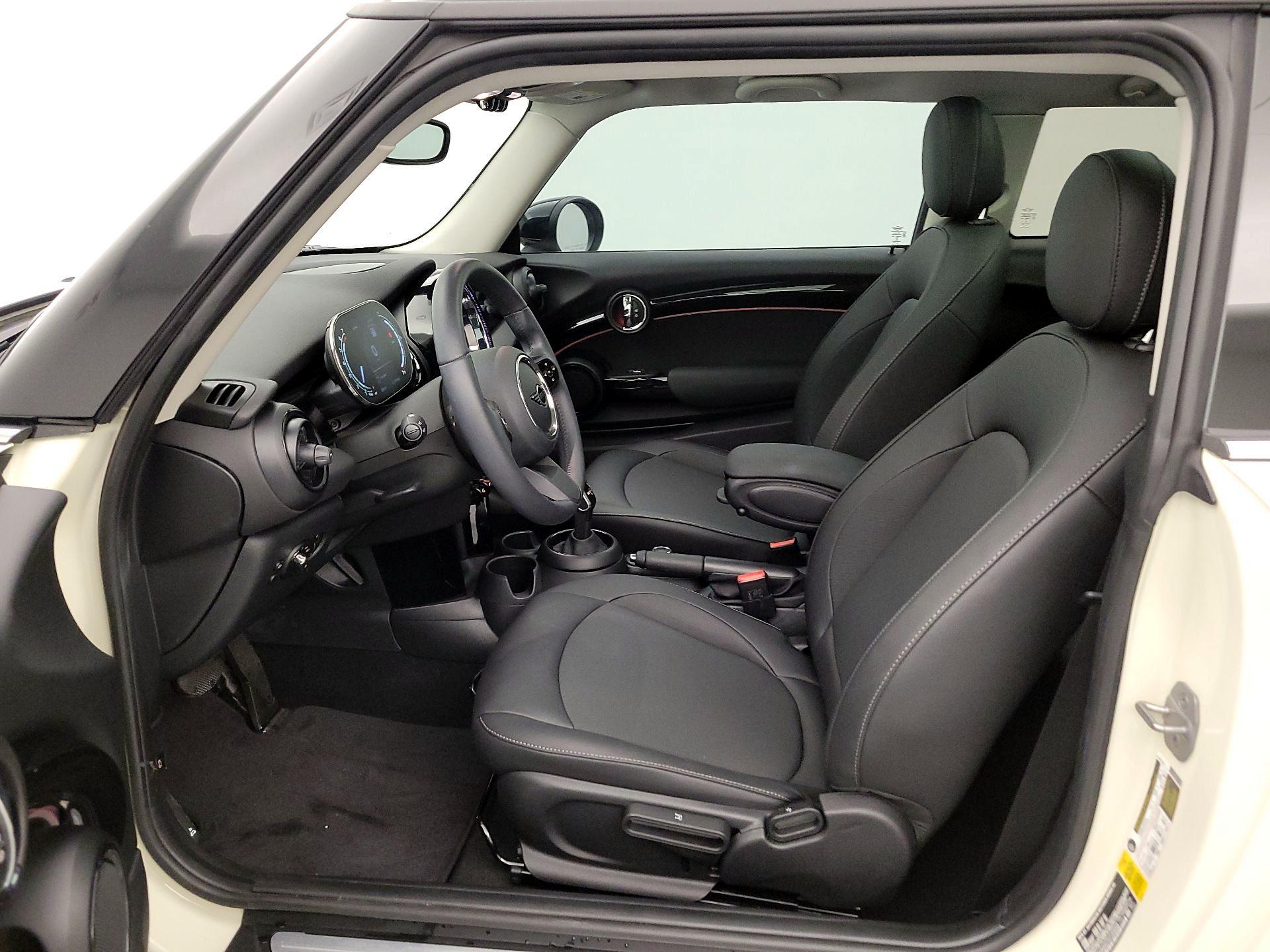 Thumbnail: 2023 MINI Cooper Hardtop - 11